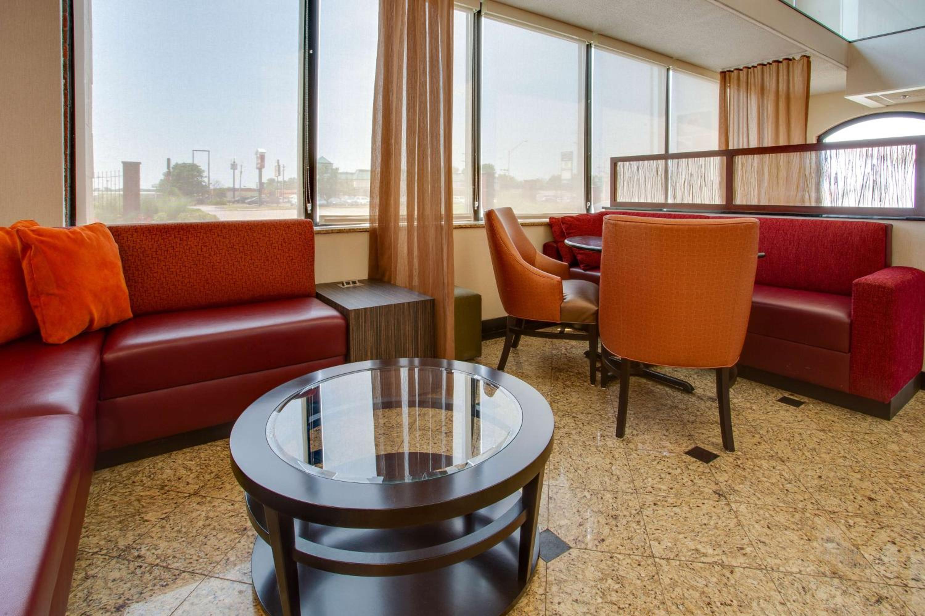 Terre Haute Vacations - Drury Inn  Suites Terre Haute - Property Image 5