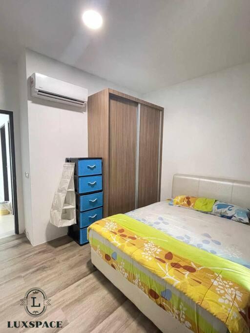 Kuching City 3rd Mile Batu Kawa Cozy Apartment photo 1