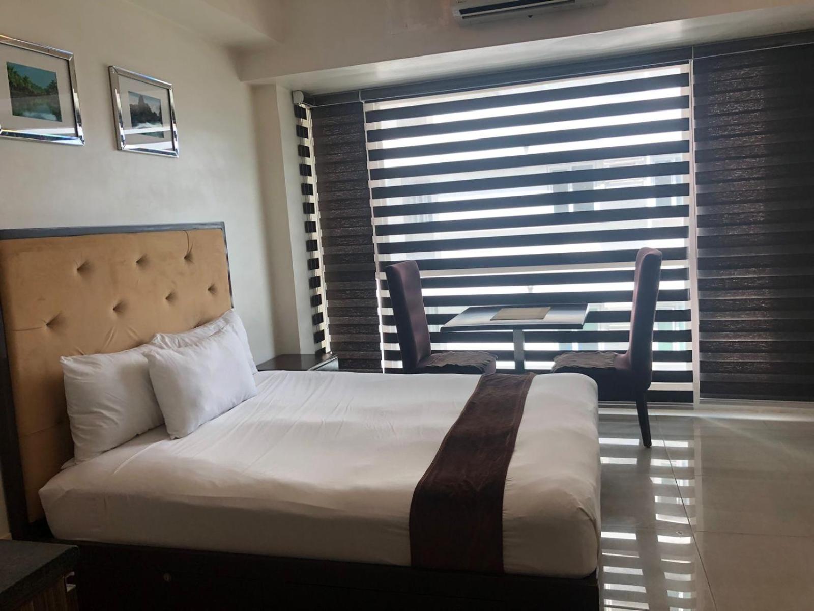Studio unit at The Beacon Makati near Greenbelt view 5