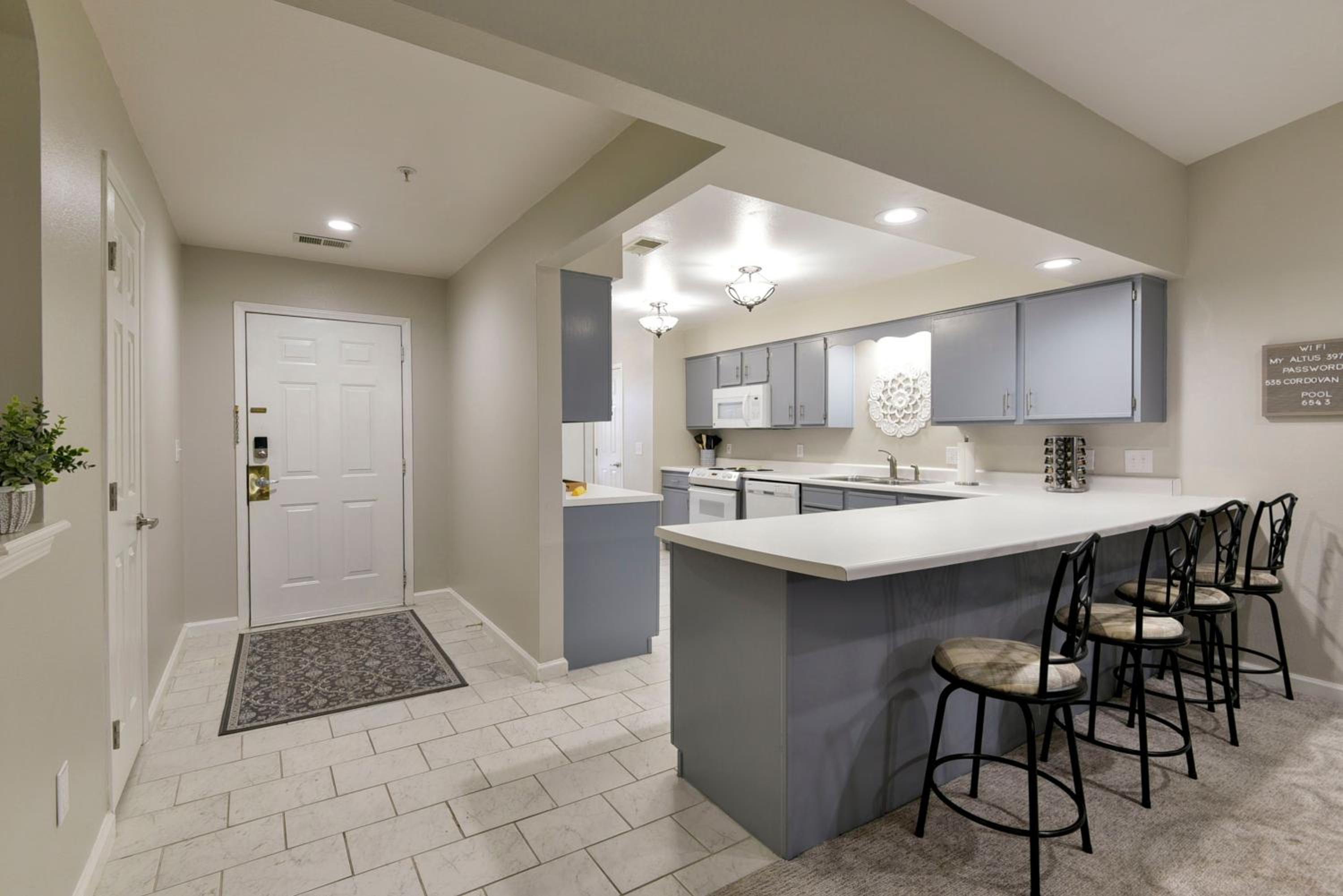 Photo 64