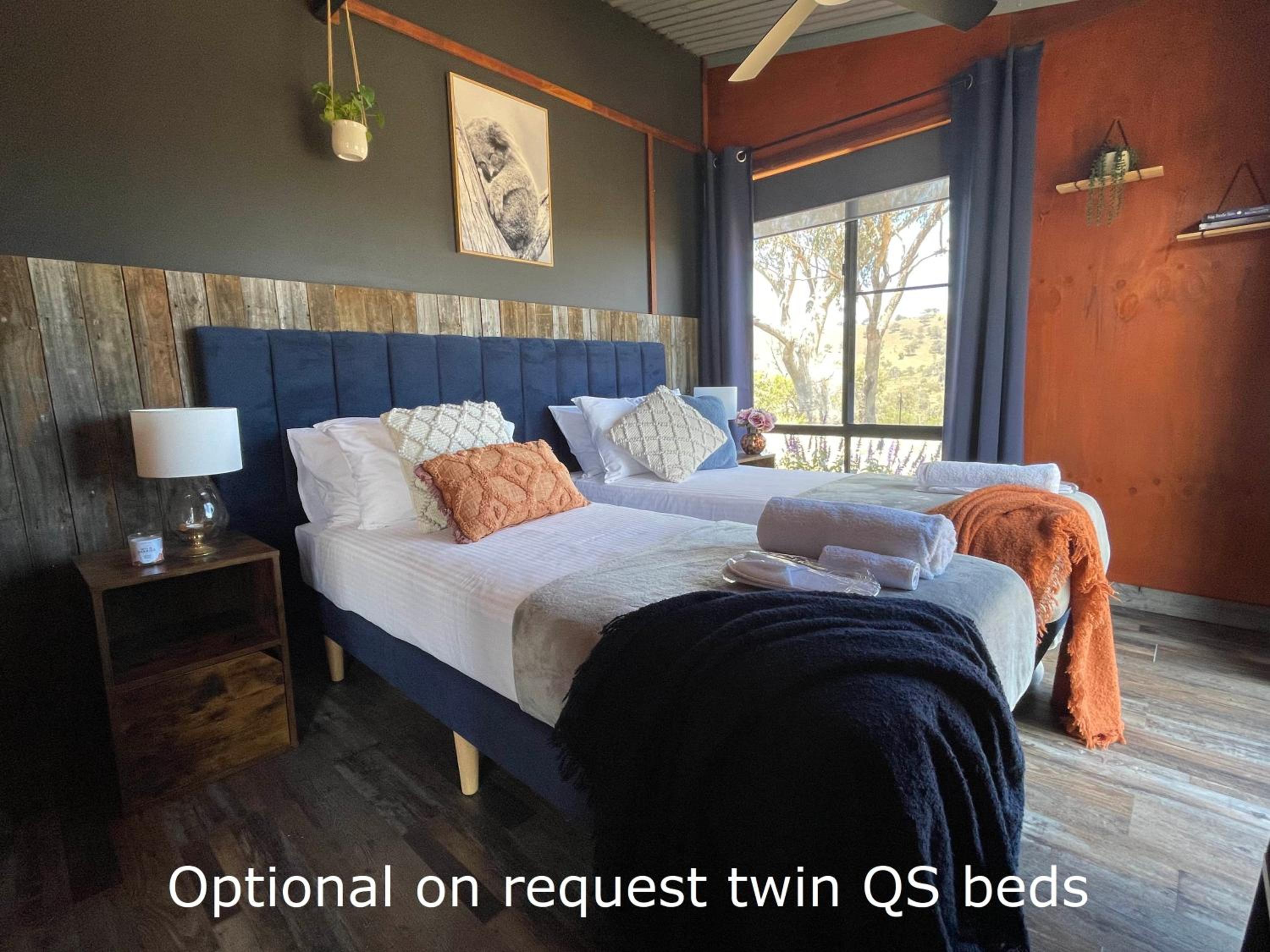 Sunstone - 2 Bed Eco Cabin - Kundalini Lodge