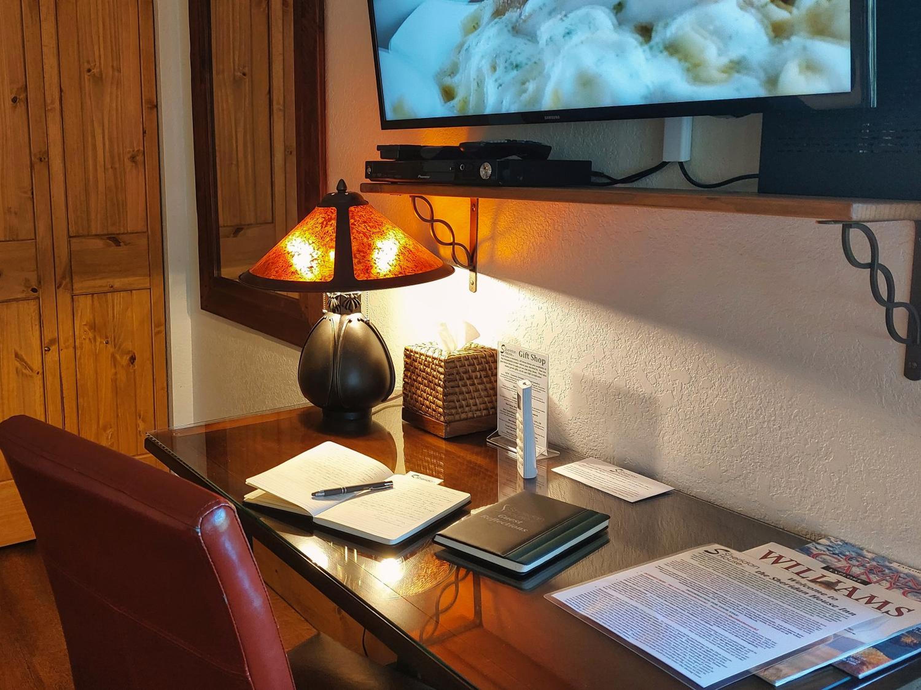 Sheridan House Inn- Adult Only Accommodation