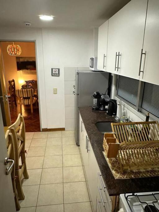 Semipiso Panoramico 2 habitaciones amplia cocina lavadero Parrilla y Cochera privada incluida a metros del subte