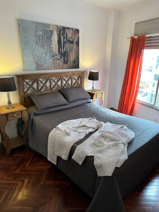 Semipiso Panoramico 2 habitaciones amplia cocina lavadero Parrilla y Cochera privada incluida a metros del subte
