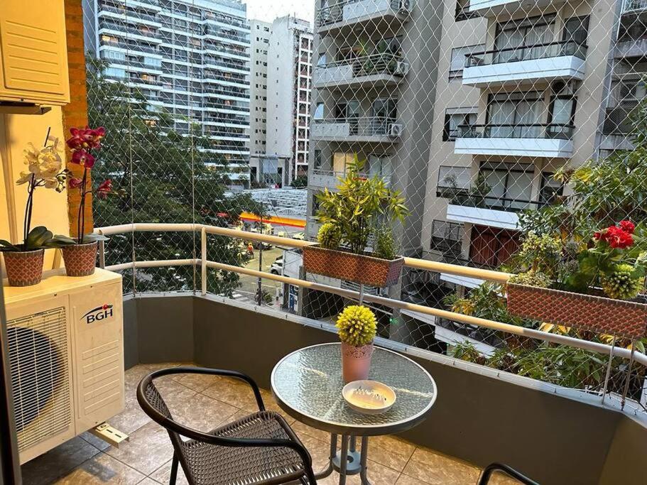 Semipiso Panoramico 2 habitaciones amplia cocina lavadero Parrilla y Cochera privada incluida a metros del subte