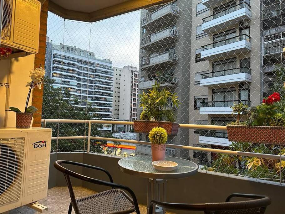 Semipiso Panoramico 2 habitaciones amplia cocina lavadero Parrilla y Cochera privada incluida a metros del subte