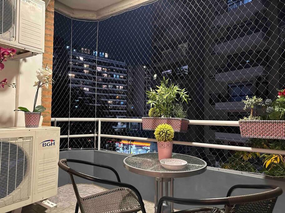 Semipiso Panoramico 2 habitaciones amplia cocina lavadero Parrilla y Cochera privada incluida a metros del subte