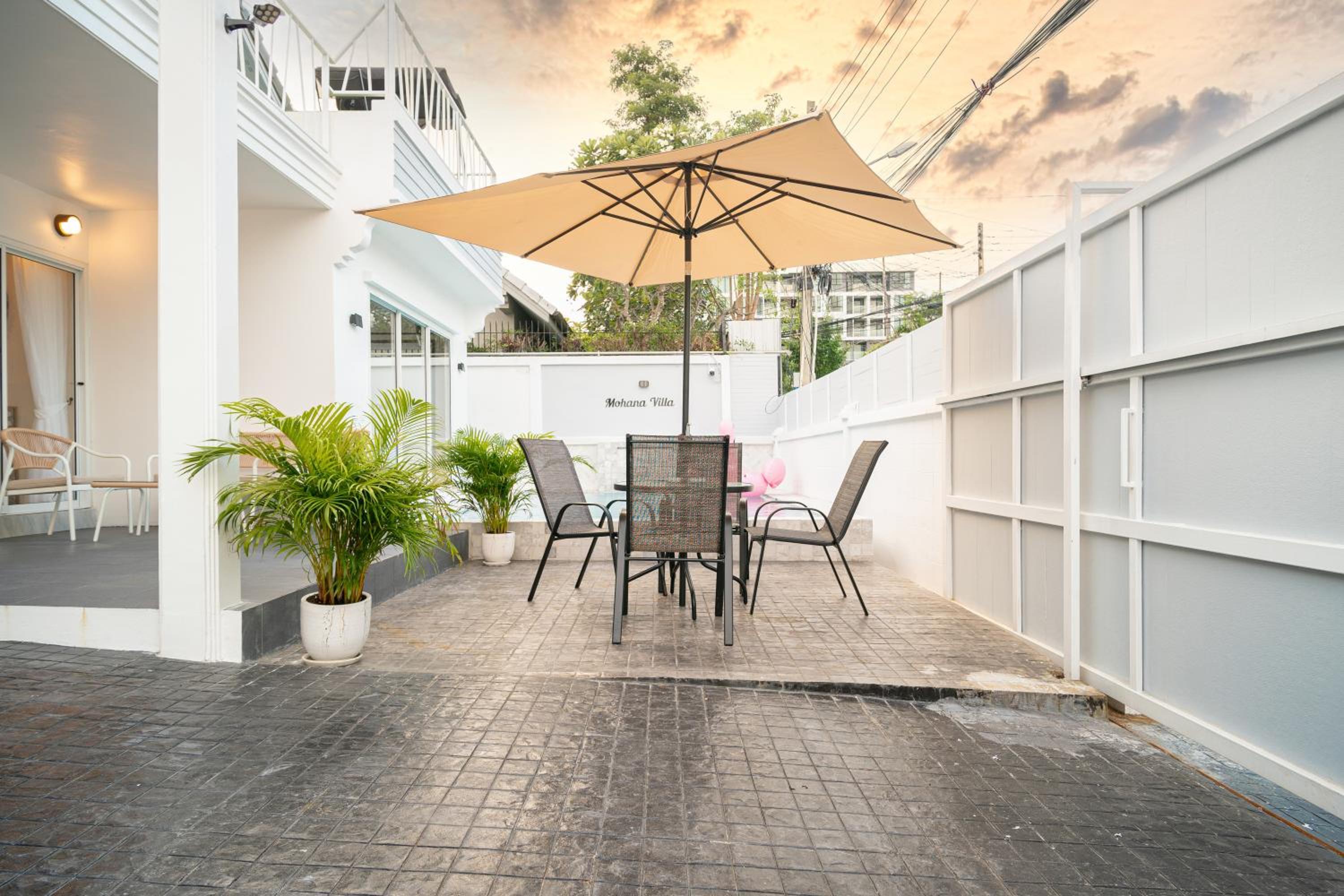 Mohana Pool villa 4 bedrooms near walking street