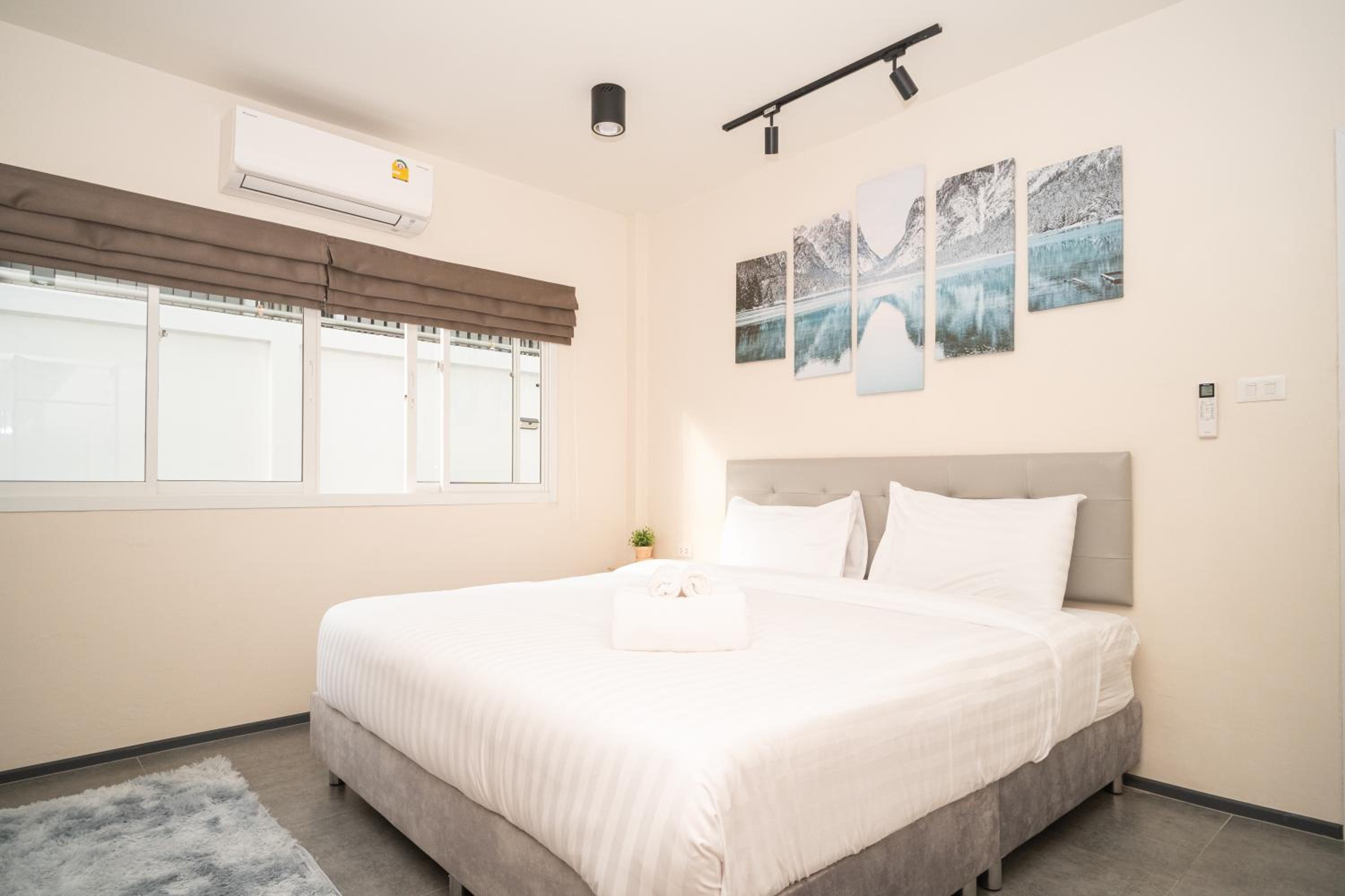 Mohana Pool villa 4 bedrooms near walking street