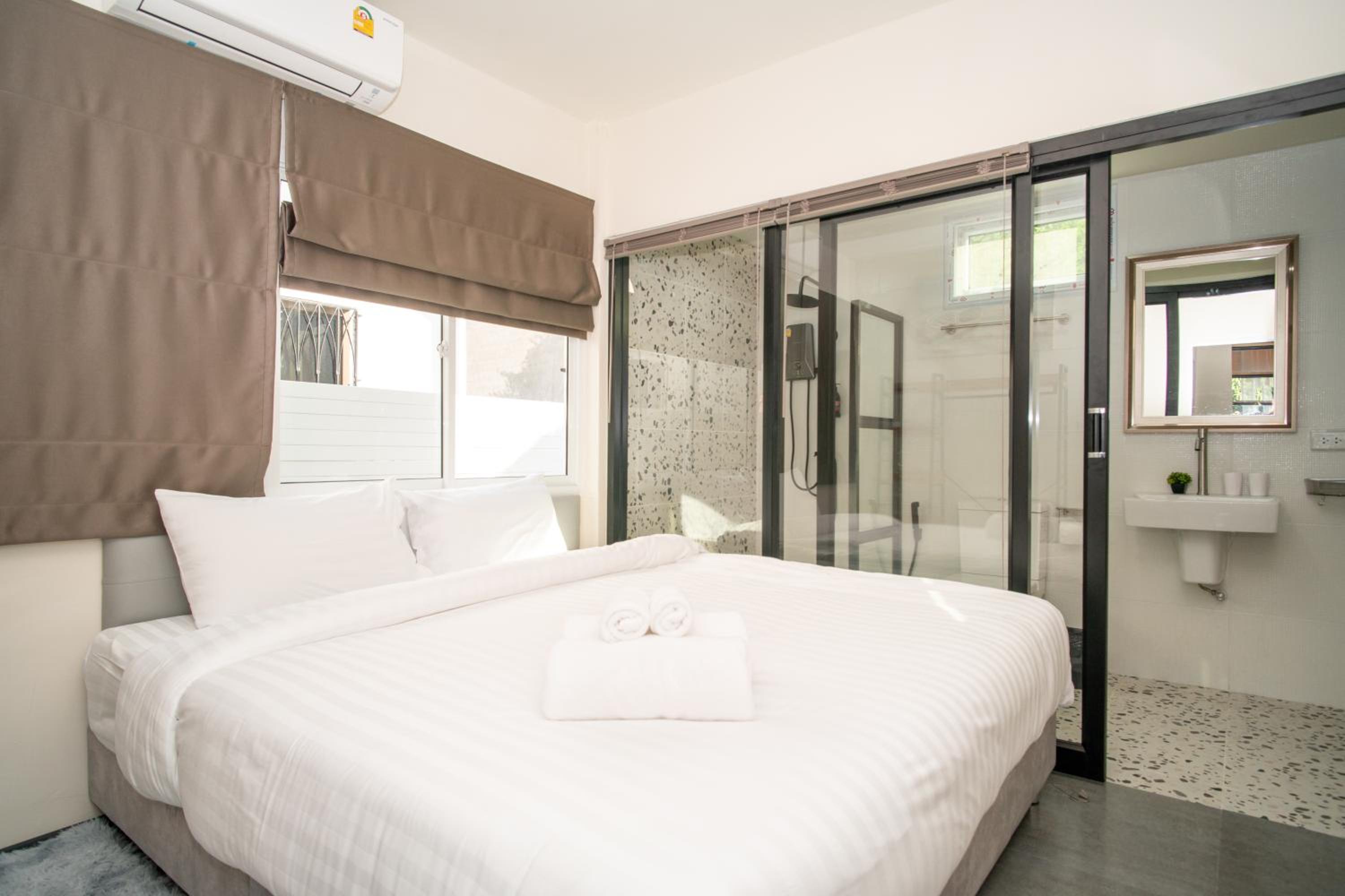 Mohana Pool villa 4 bedrooms near walking street