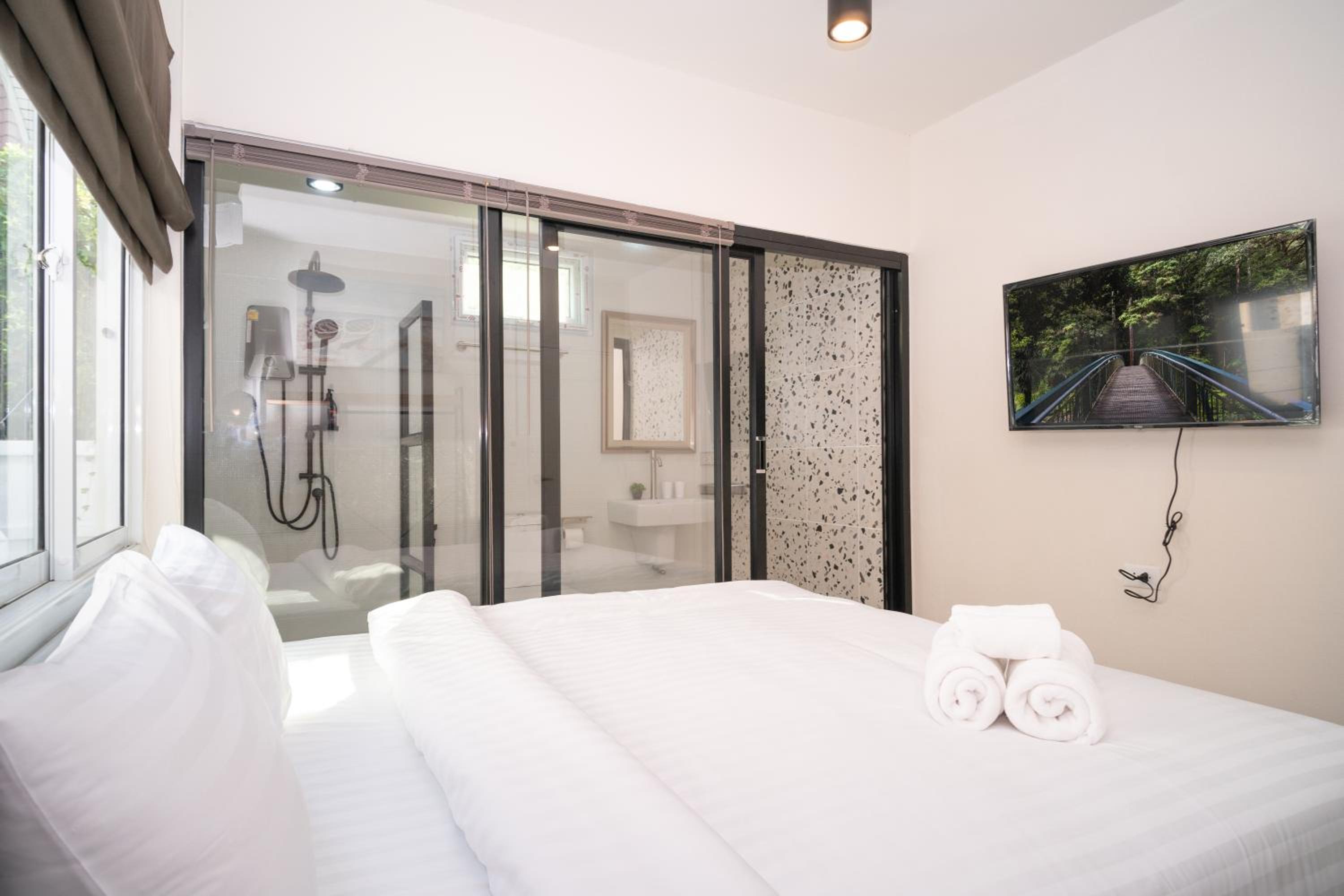 Mohana Pool villa 4 bedrooms near walking street