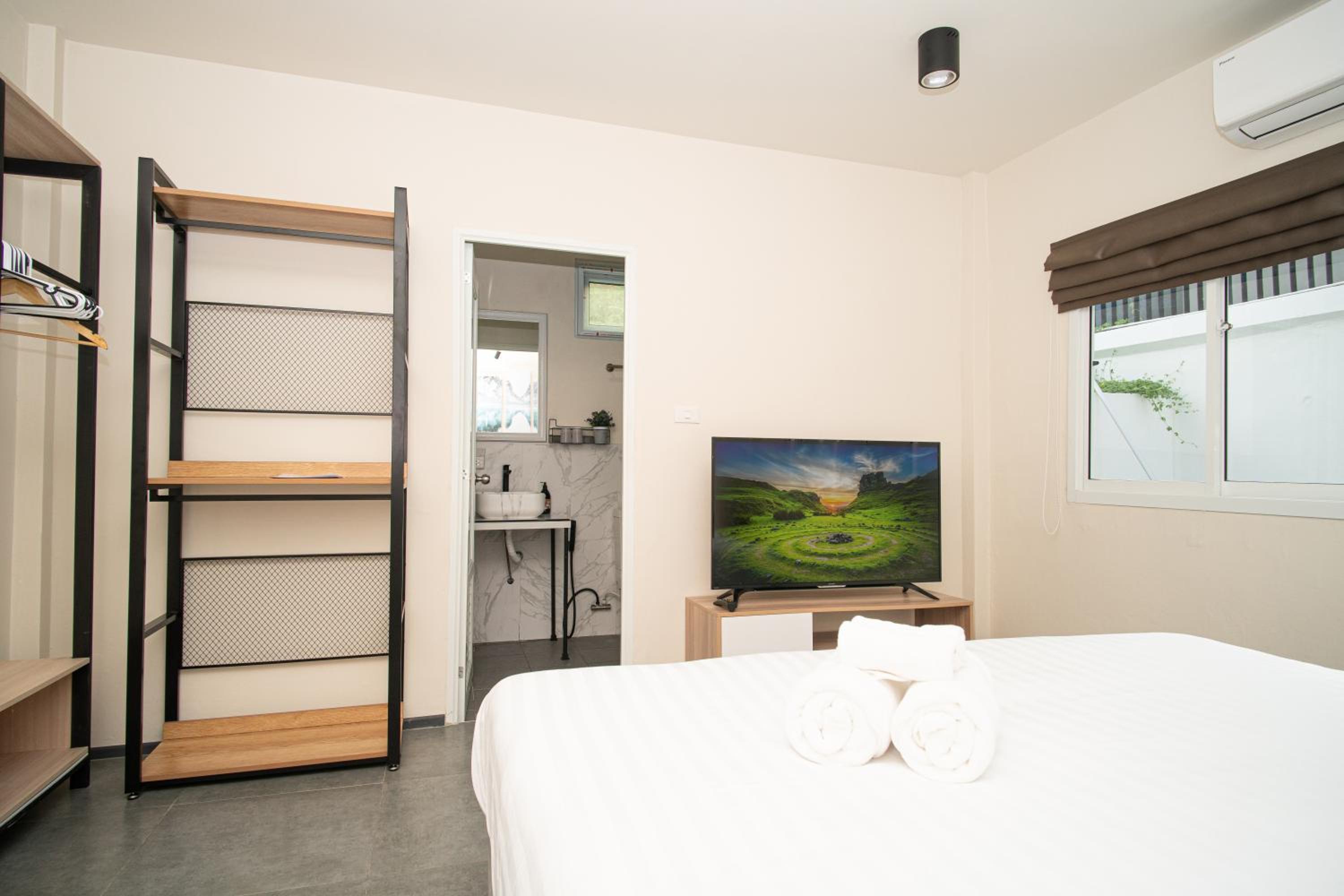 Mohana Pool villa 4 bedrooms near walking street