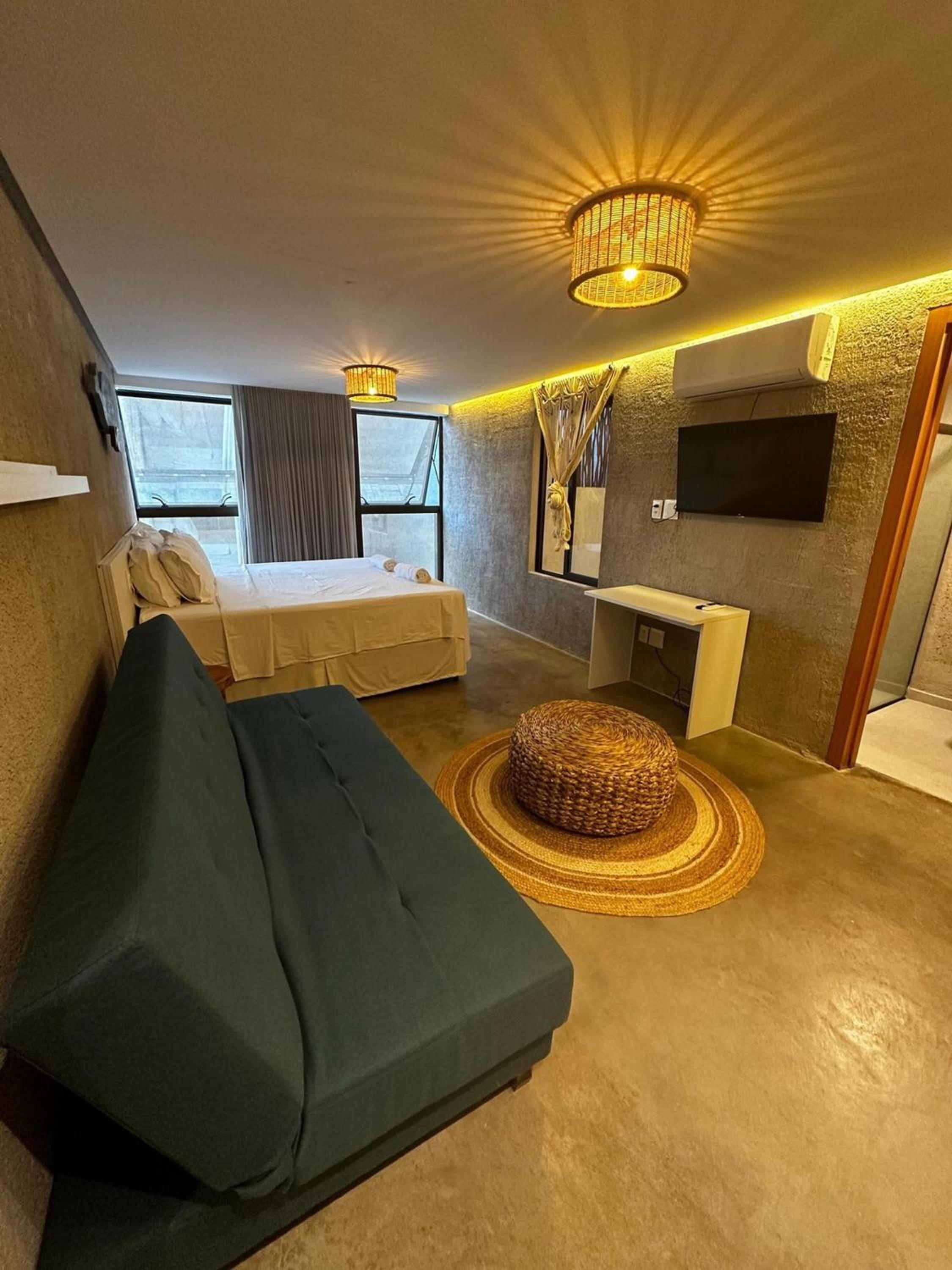 Temporada Areia e Mar Triplex com piscina privativa e área gourmet a 250m da Praia do Patacho