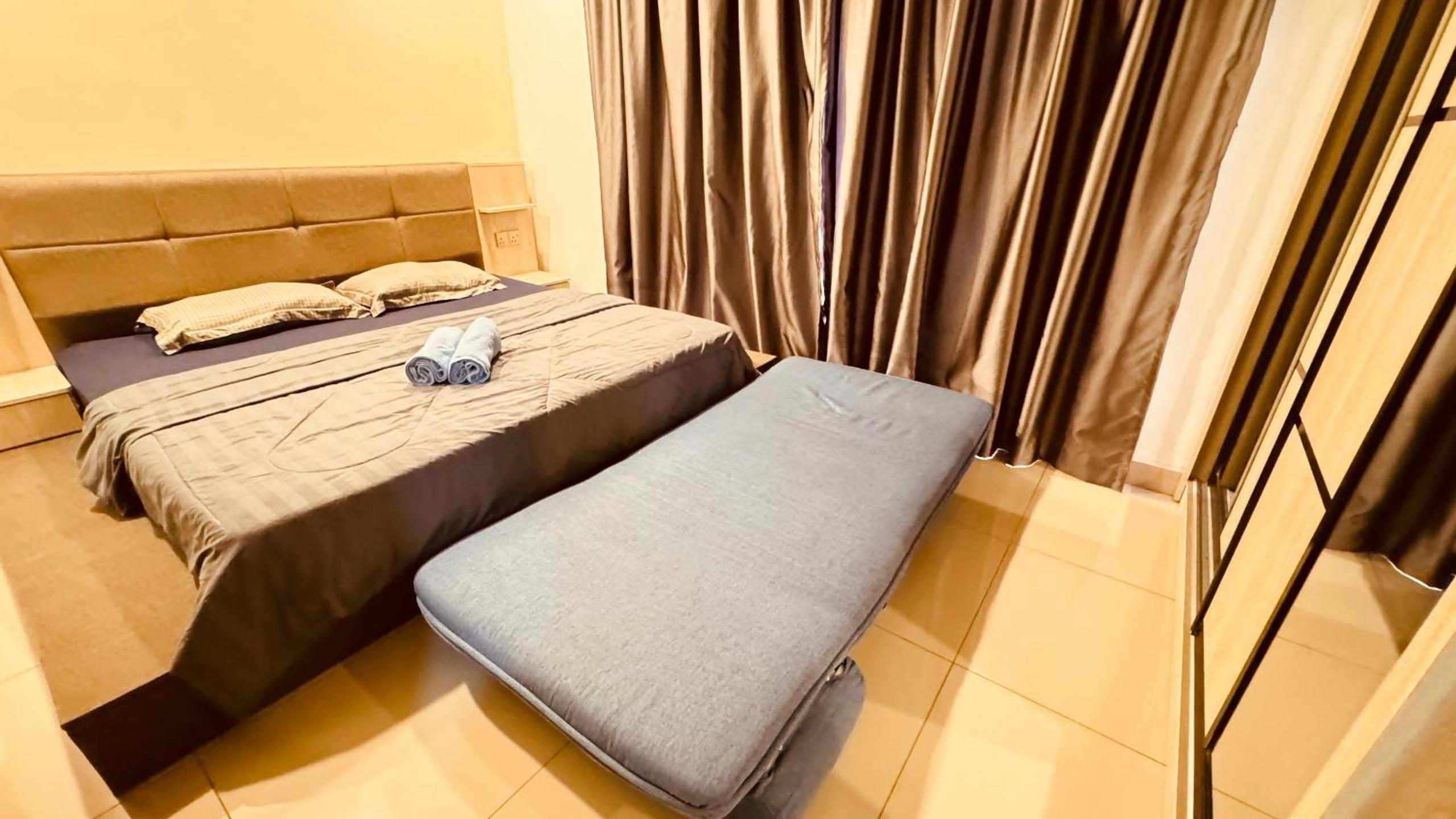 D'Putra Suites 2BR Kulai by Luxecocoo CK photo 7