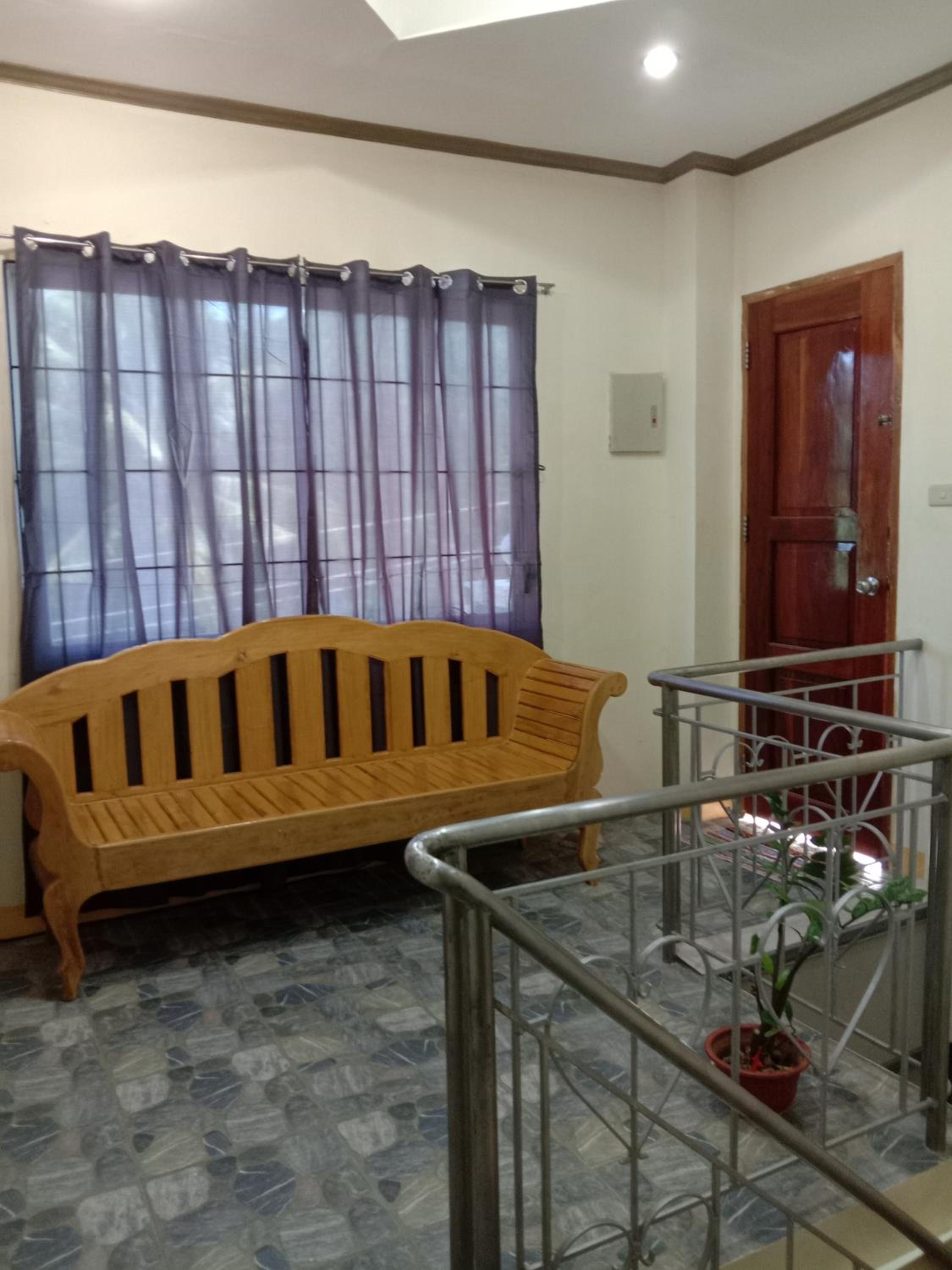 Friz Love Room Rental view 2