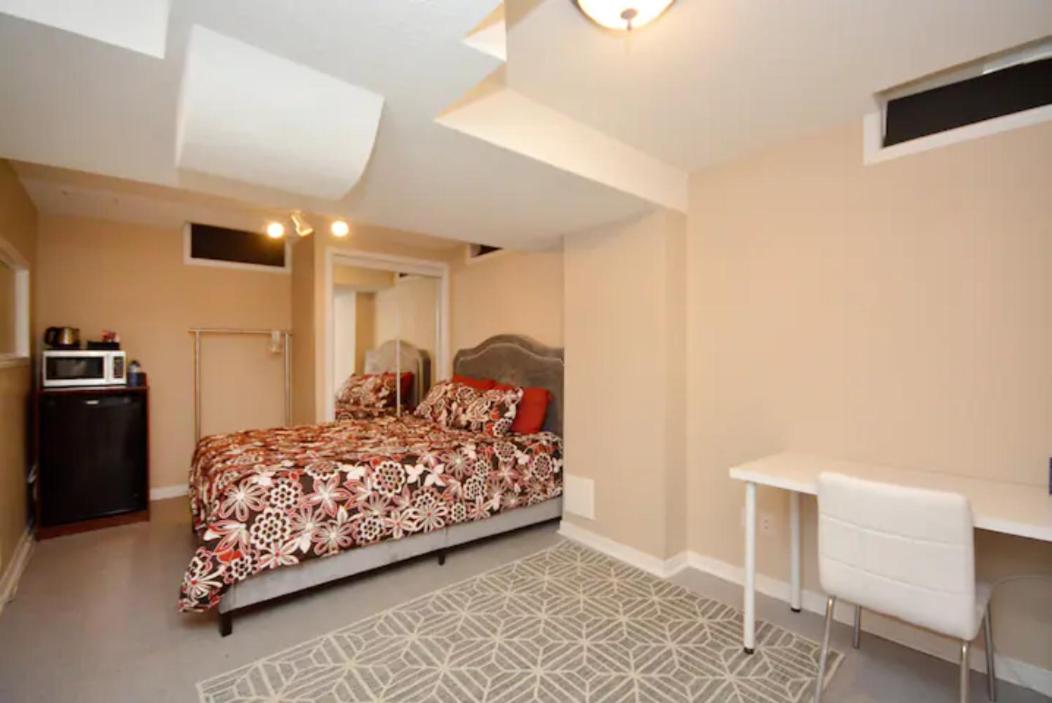 Riz Khan Peaceful Mississauga Home
