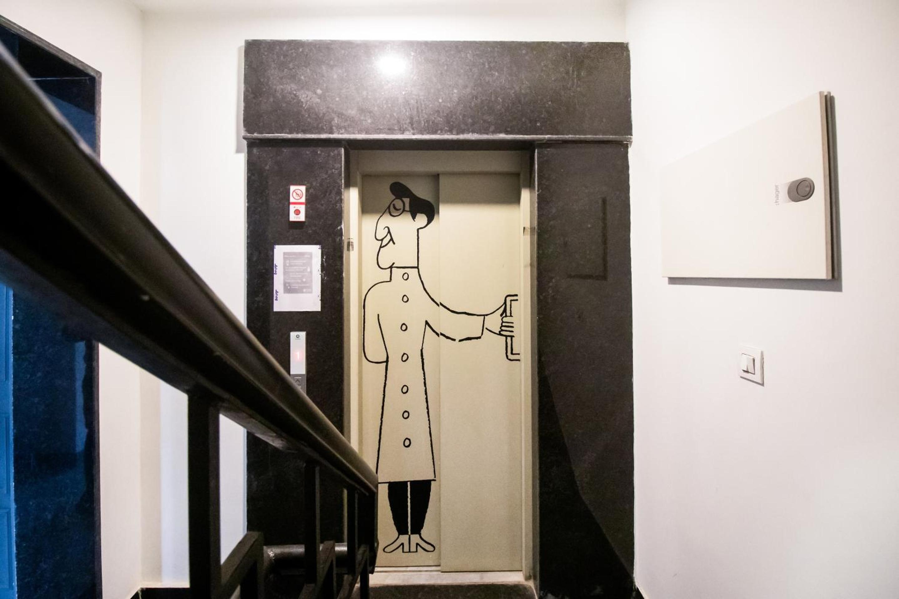 Hotel O Legend's residency