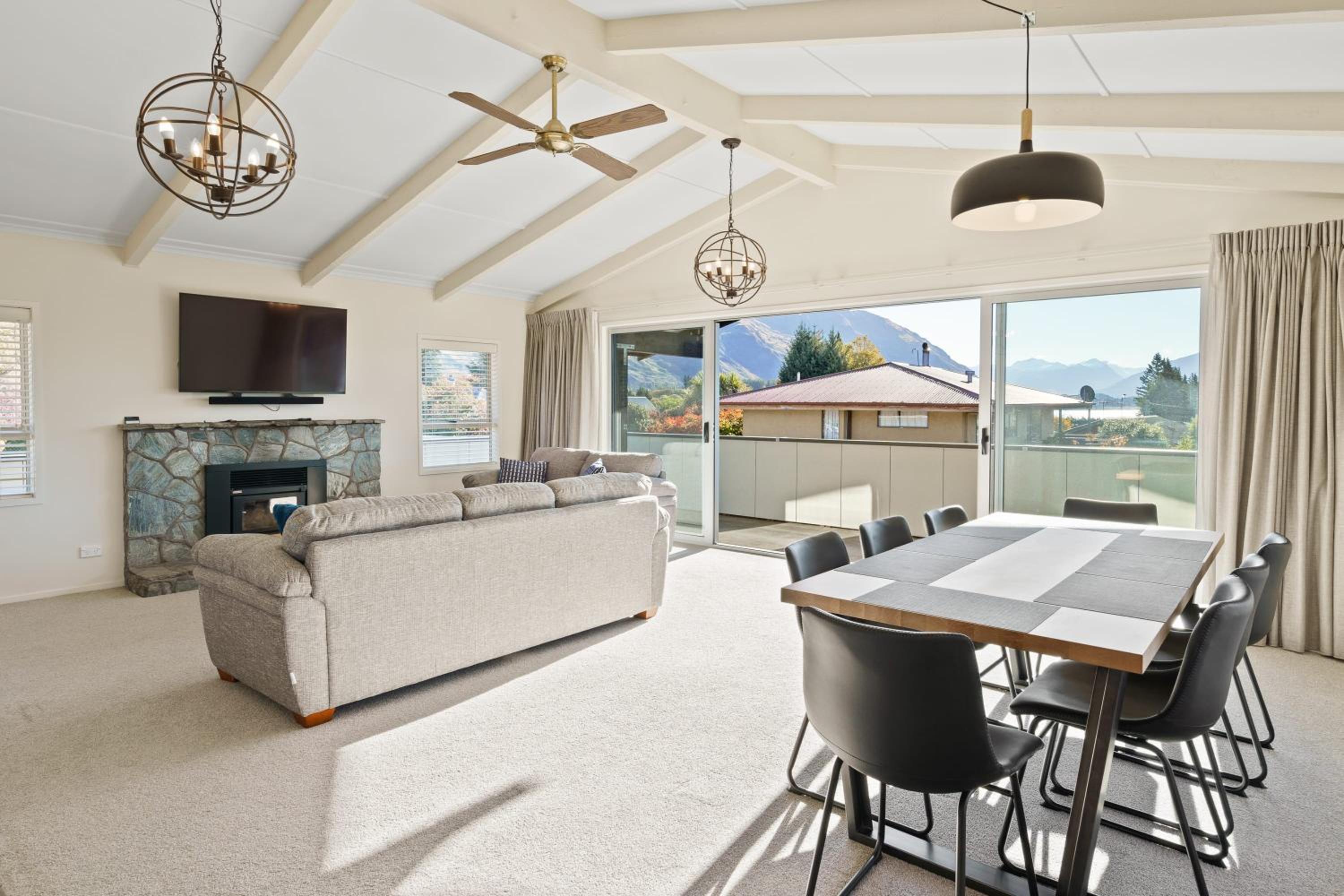 Renovated Wanaka Classic with Lake Views view 4