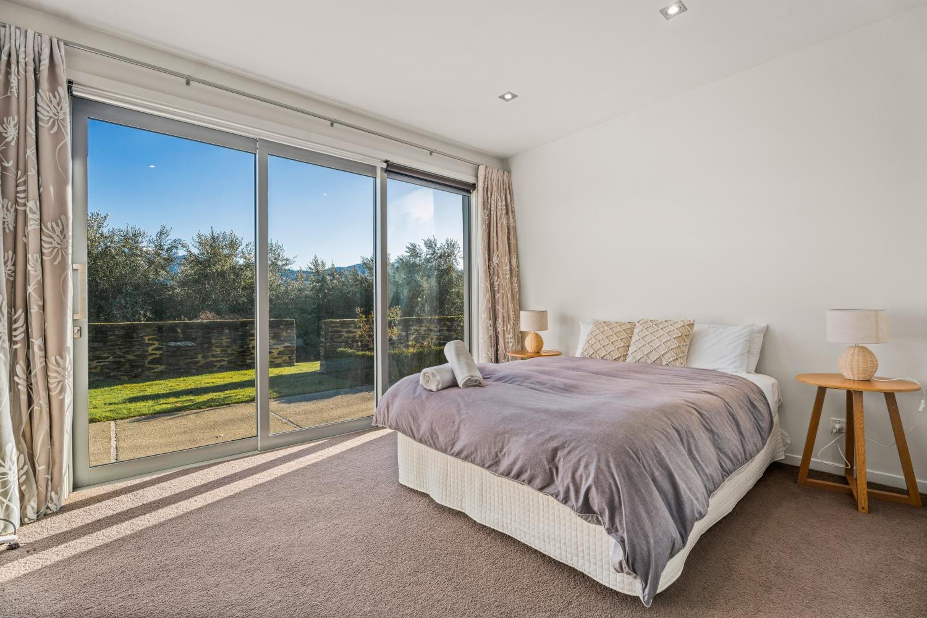Queenstown Lifestyle and Lakeview view 5