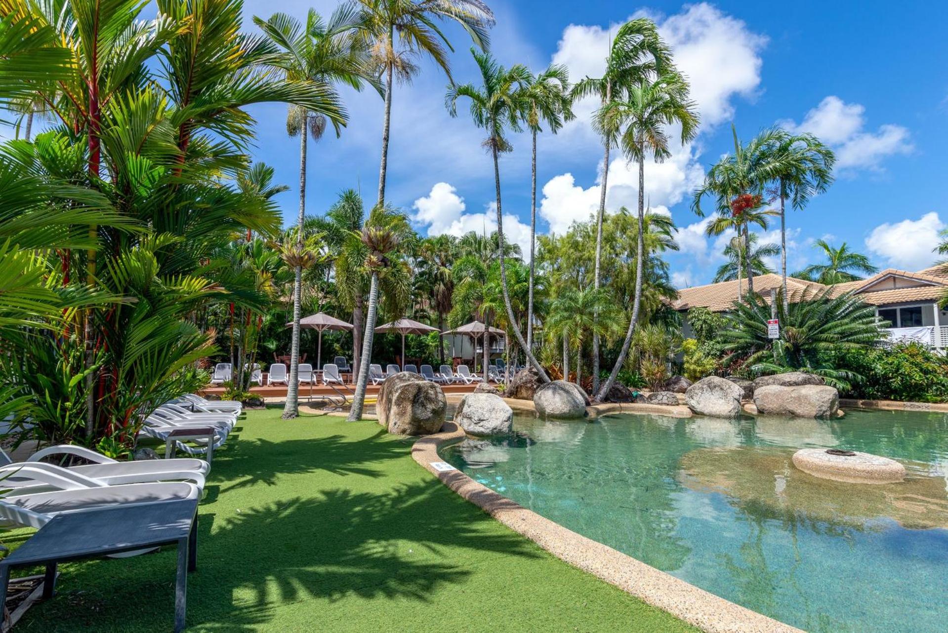 84 Reef Resort