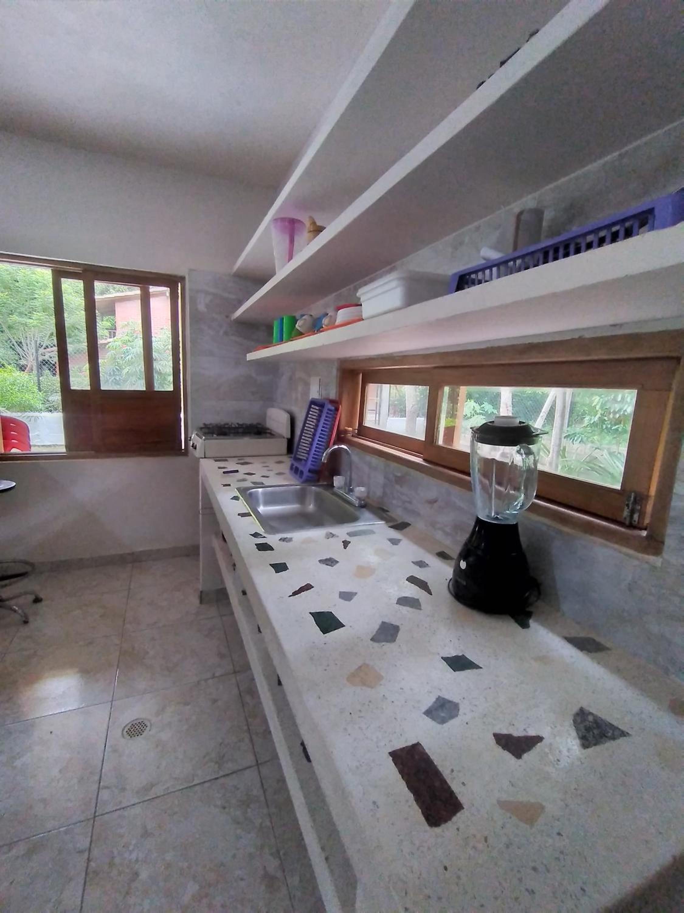 CABAÑA ACUARIO