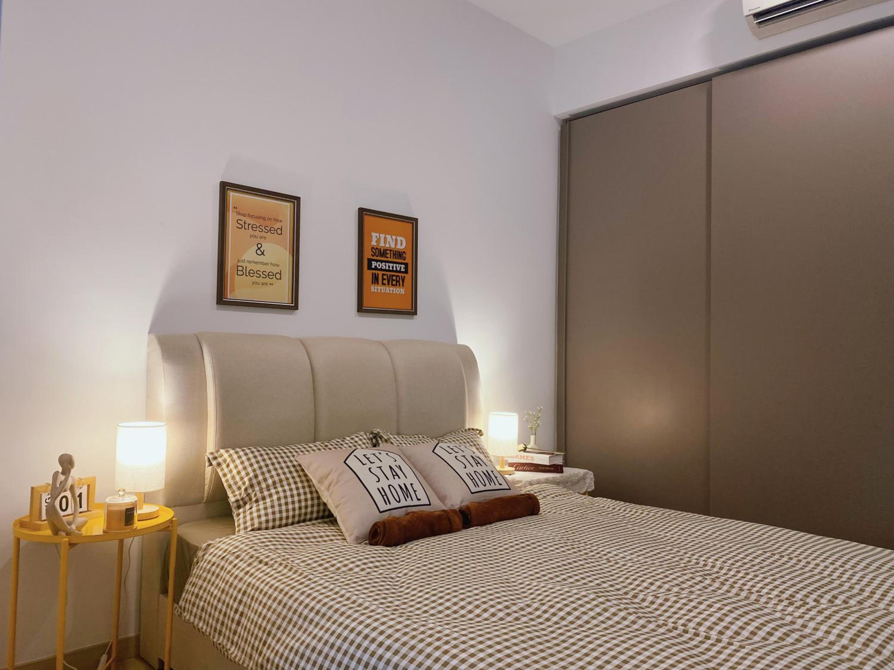 Luxury Residence @ Eaton