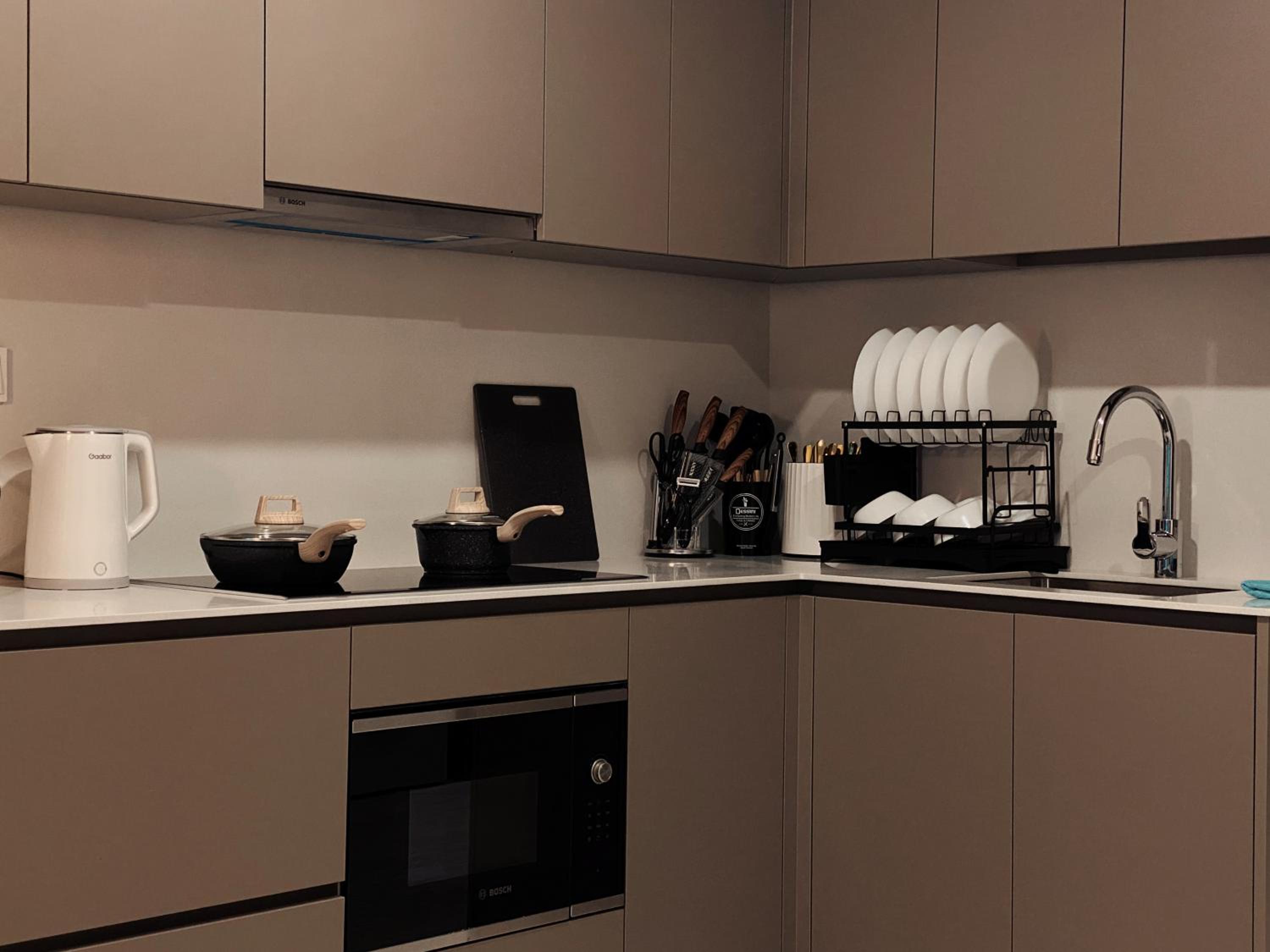 Luxury Residence @ Eaton