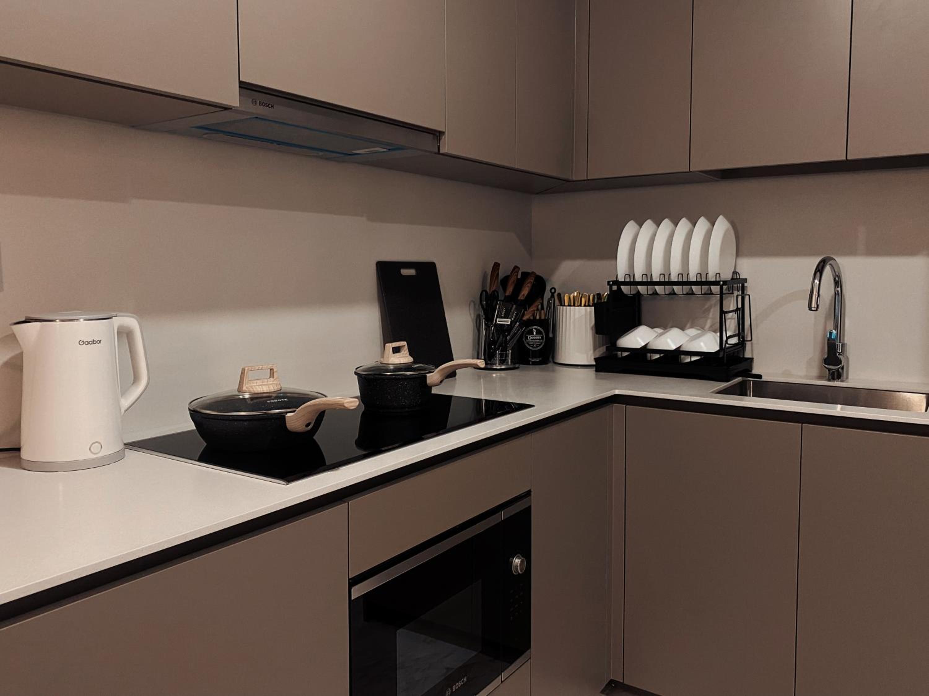 Luxury Residence @ Eaton