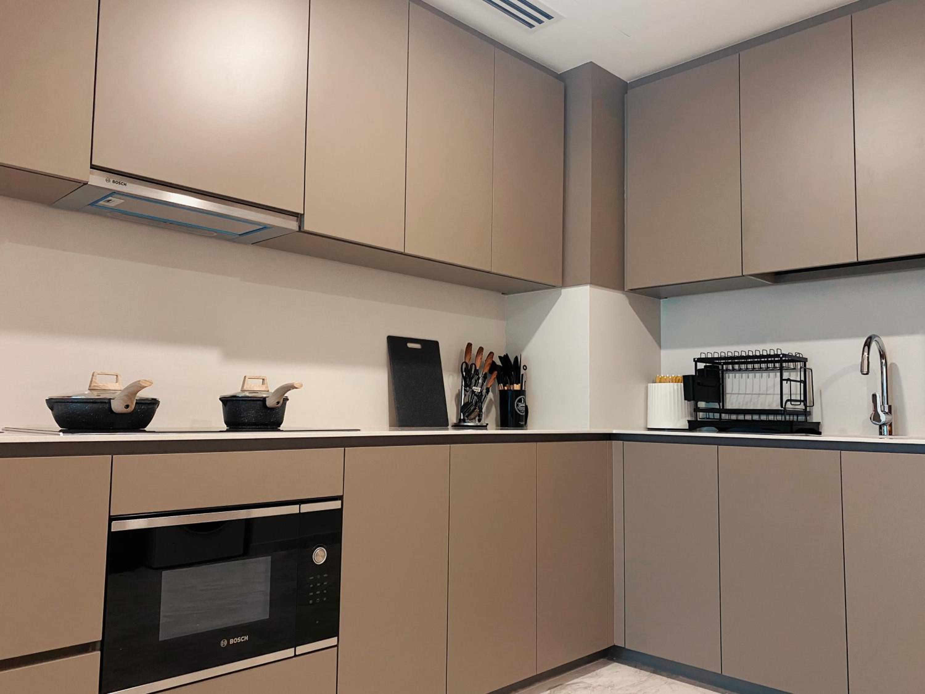 Luxury Residence @ Eaton