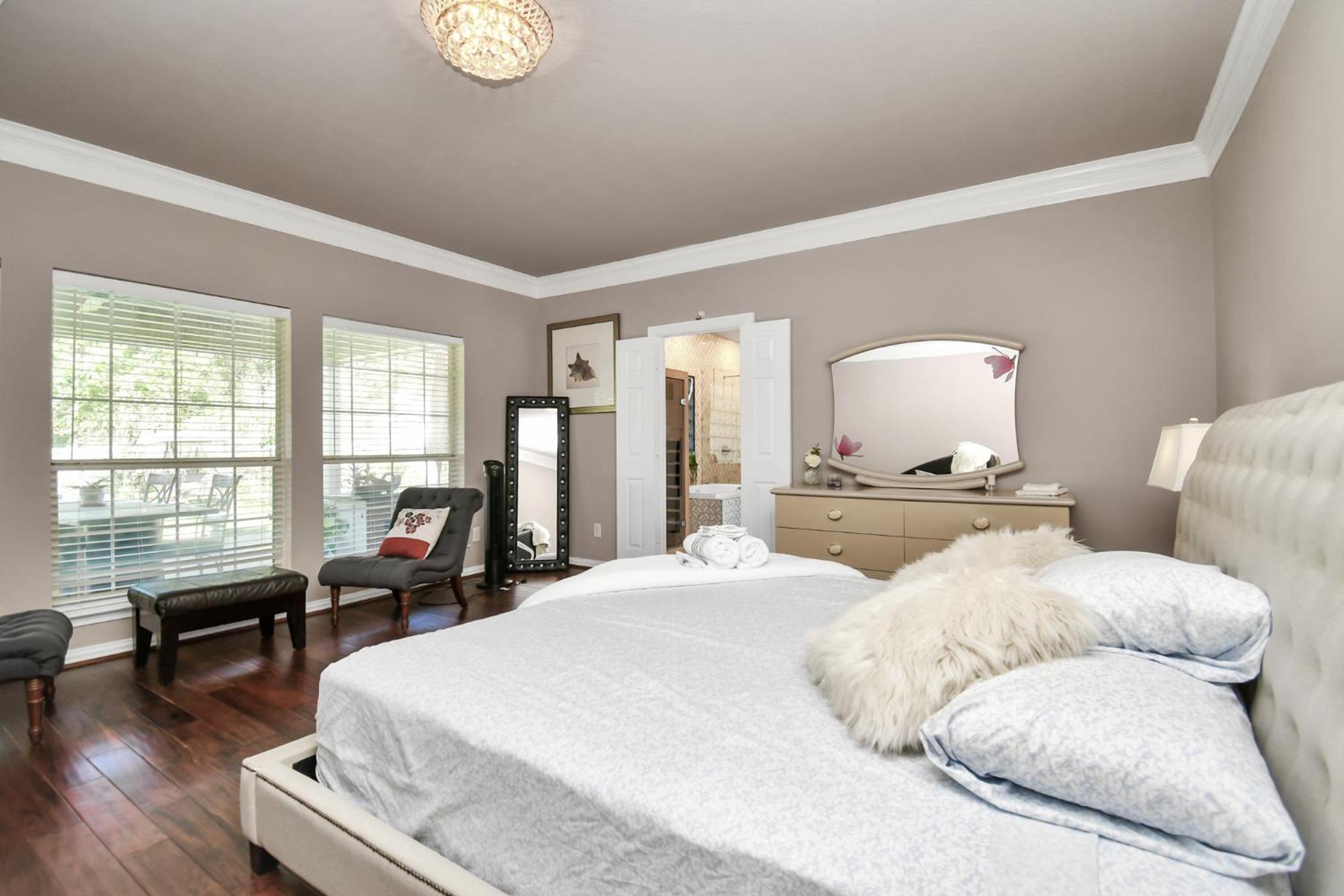 AFRA Home with huge garden Houston, Texas
