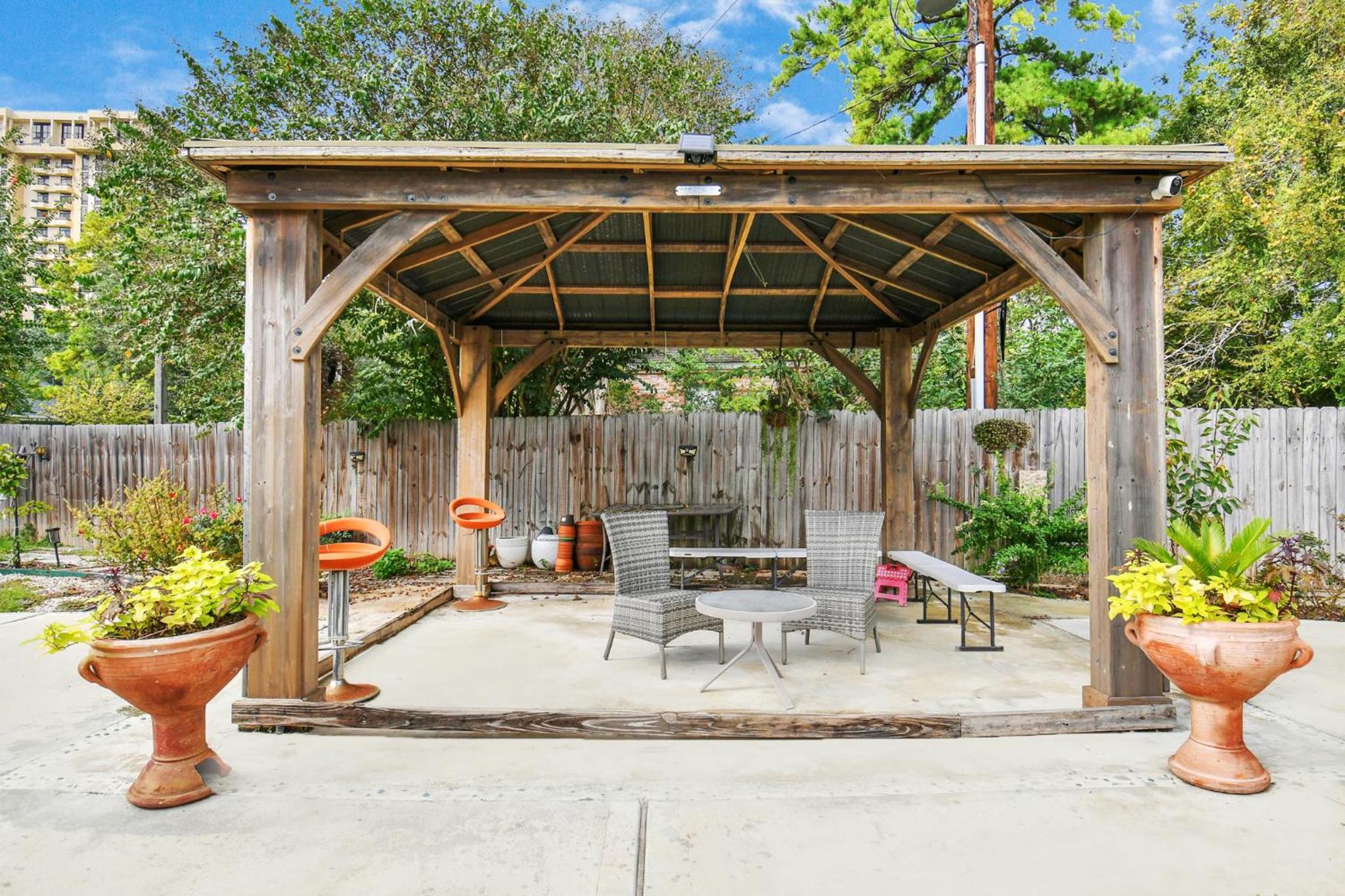 AFRA Home with huge garden Houston, Texas