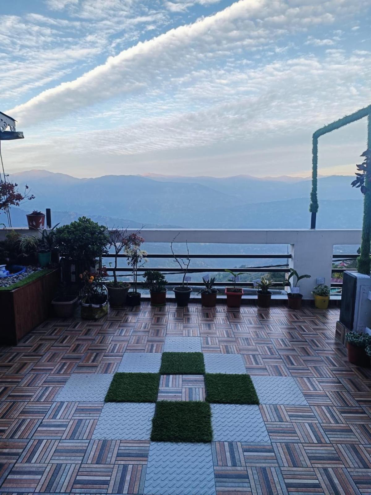 Photo 33