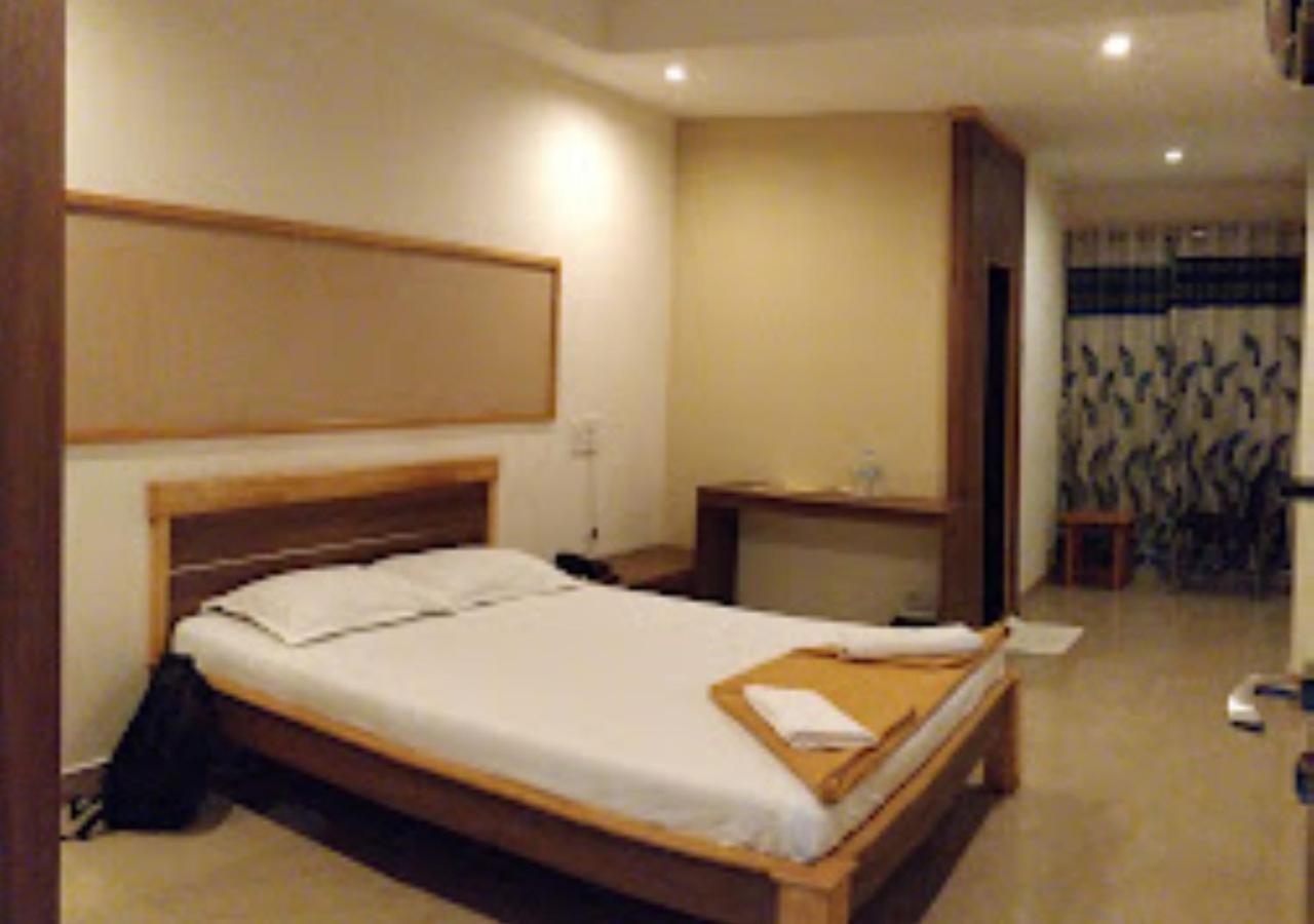 Photo 7