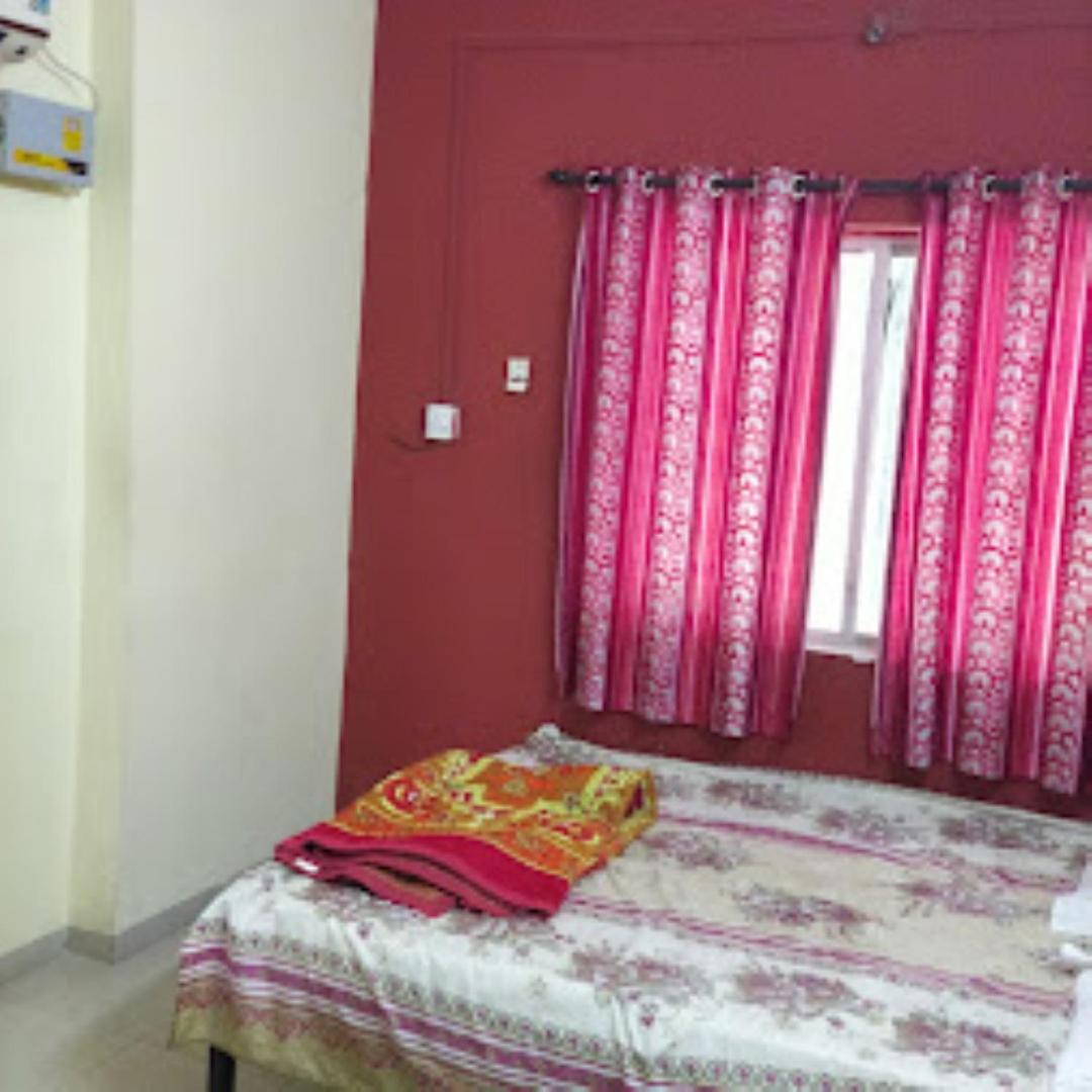 Hotel Ambai Bhakt Niwas-Tuljabhavani pujari, TULJAPUR view 5