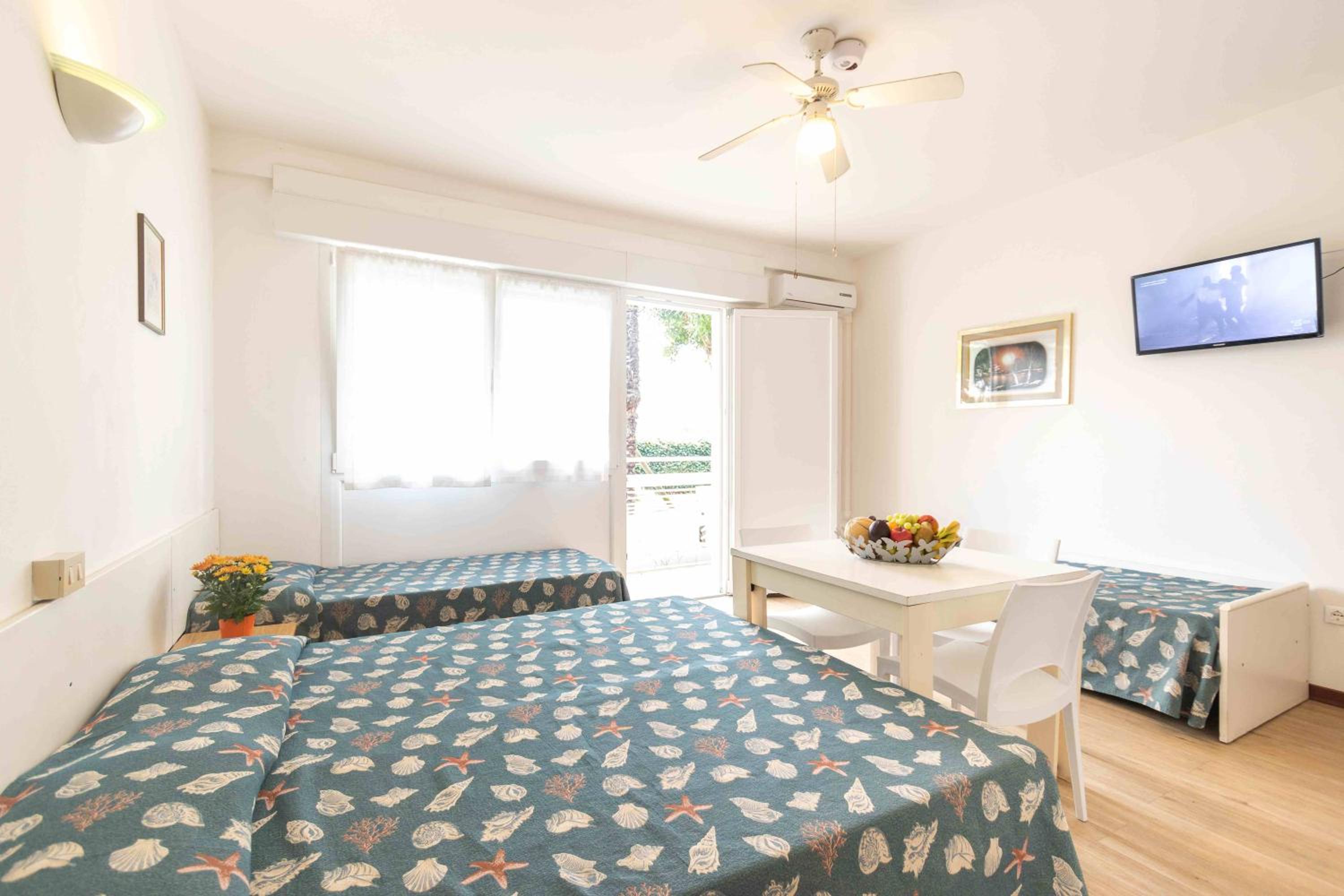 Serene studio apartment close to the beach-Beahost view 5
