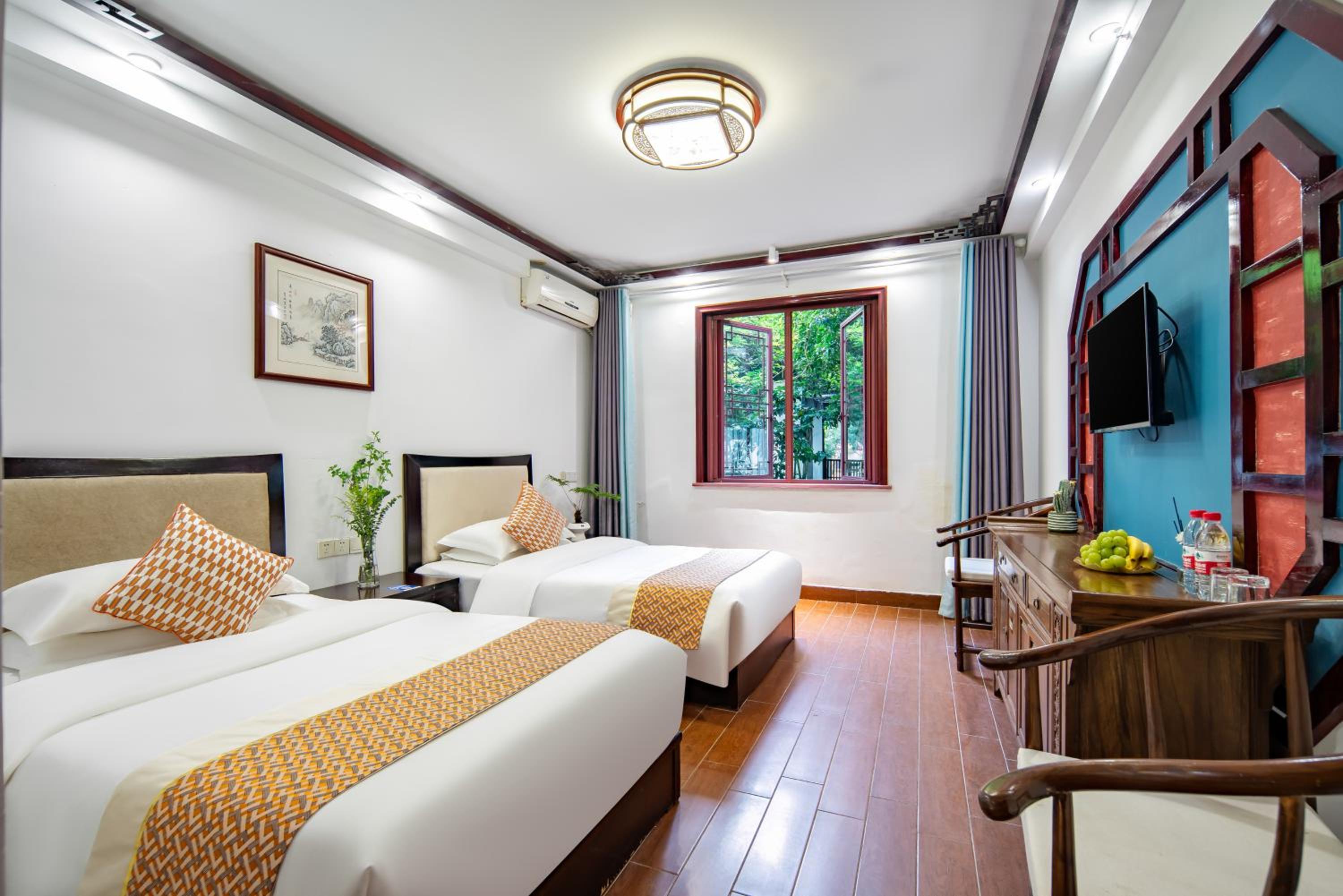 Tongli Lanshe Garden B&B