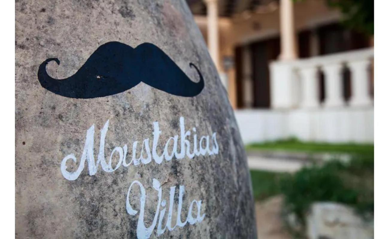Moustakias Villa