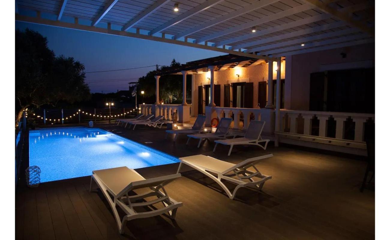 Moustakias Villa