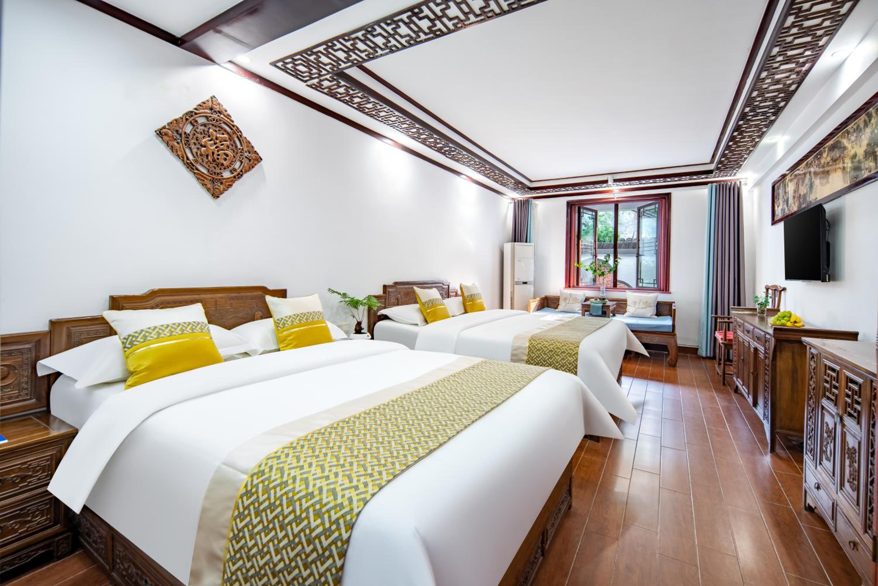 Tongli Lanshe Garden B&B