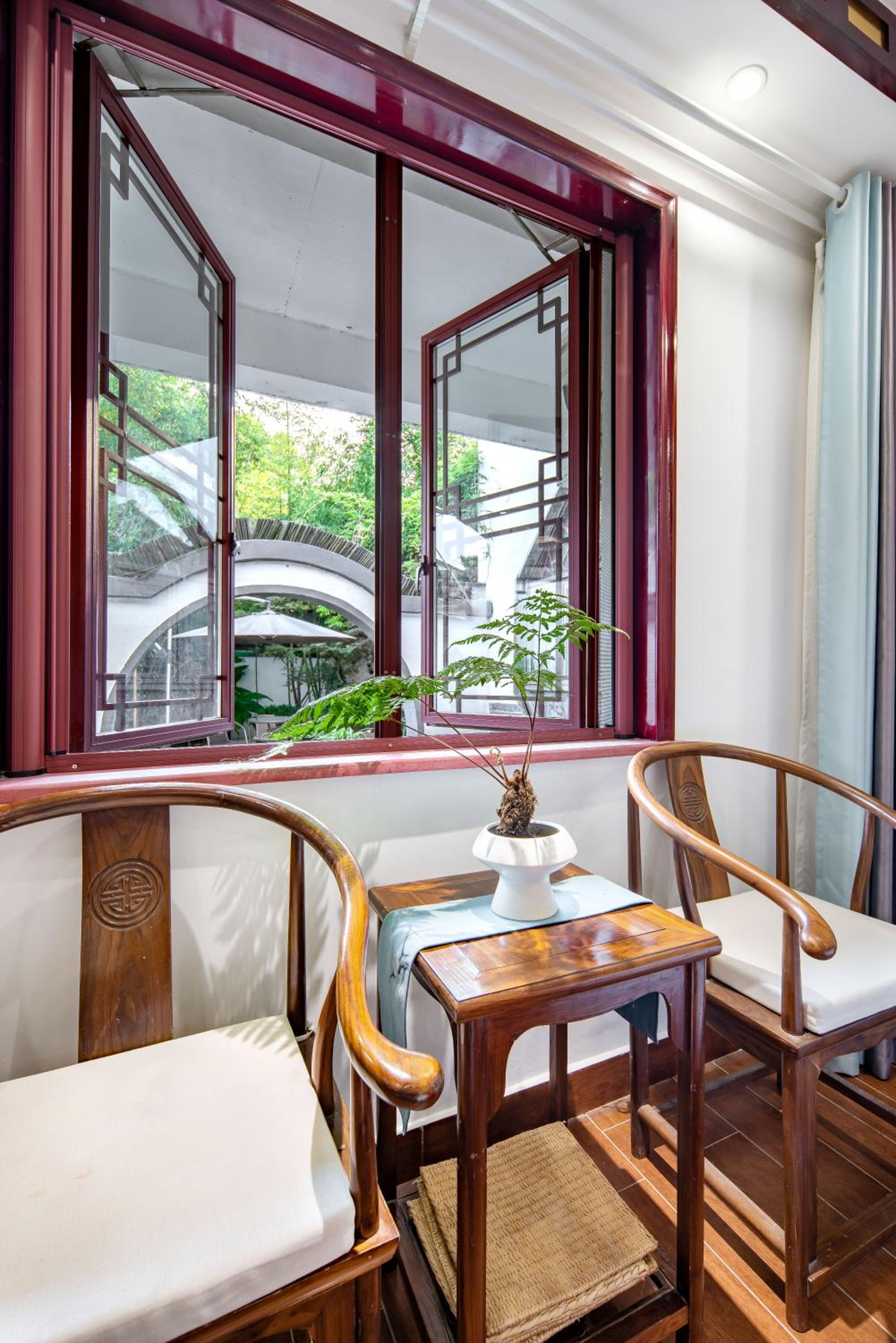 Tongli Lanshe Garden B&B