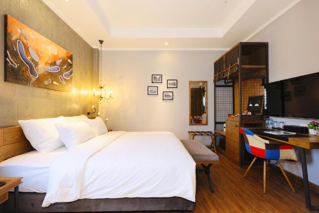 HaNoi Calido - 16 Phố Nguyễn Quang Bích HN - by BAY LUXURY