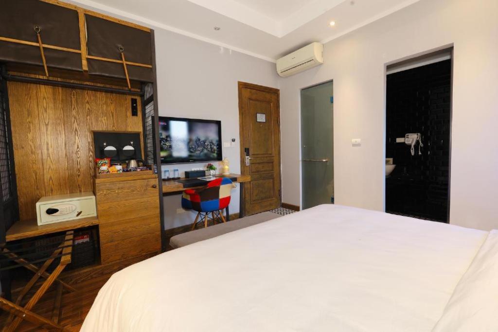 HaNoi Calido - 16 Phố Nguyễn Quang Bích HN - by BAY LUXURY