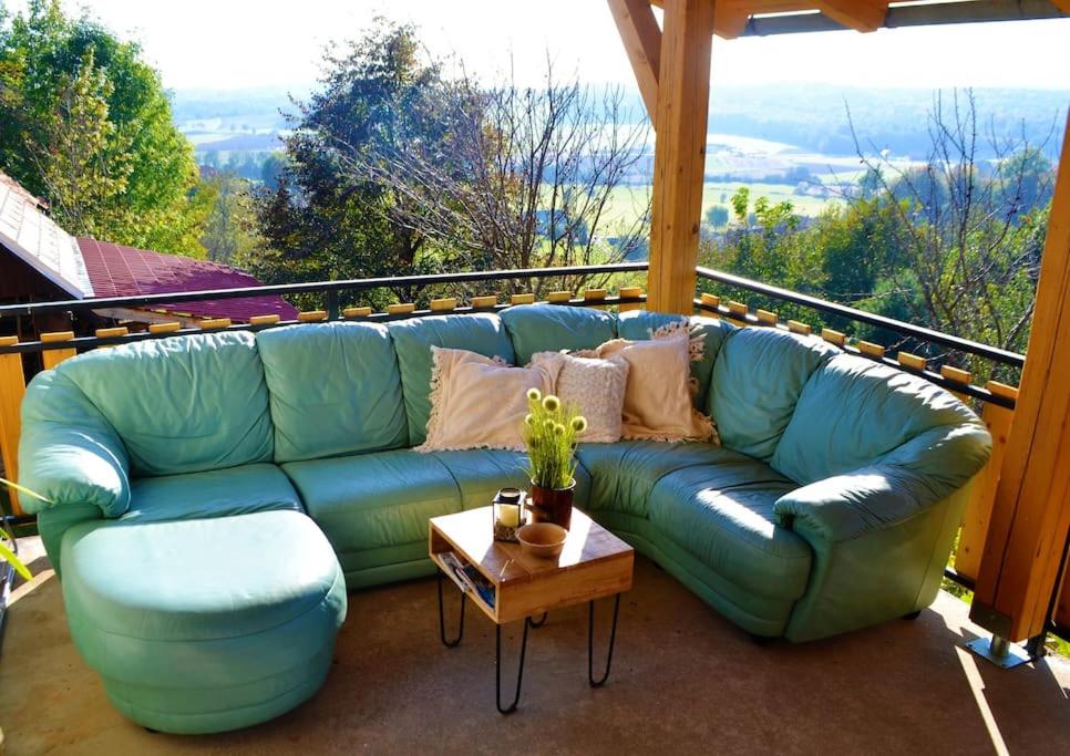 Papa Franks House view 4