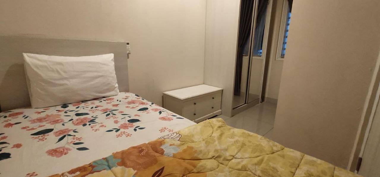 Apartemen Grand Kamala Lagoon Studio By Bonzela Property, Bekasi - 13