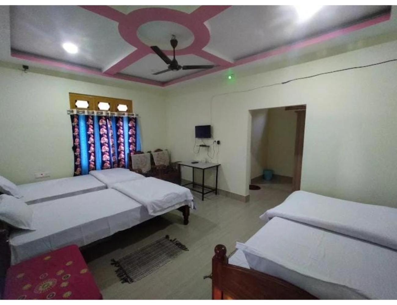 Adoroni Guest House, Assam