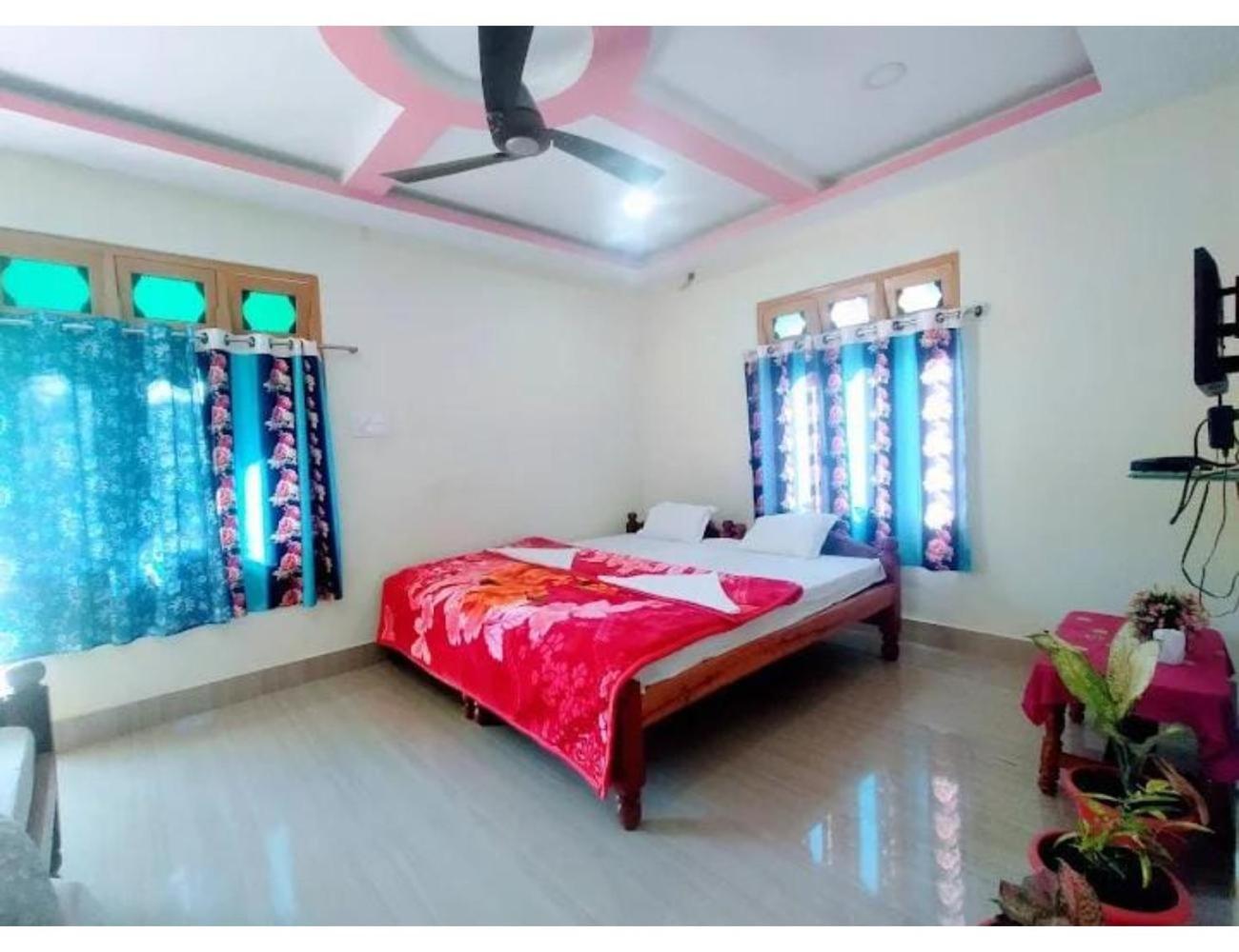 Adoroni Guest House, Assam