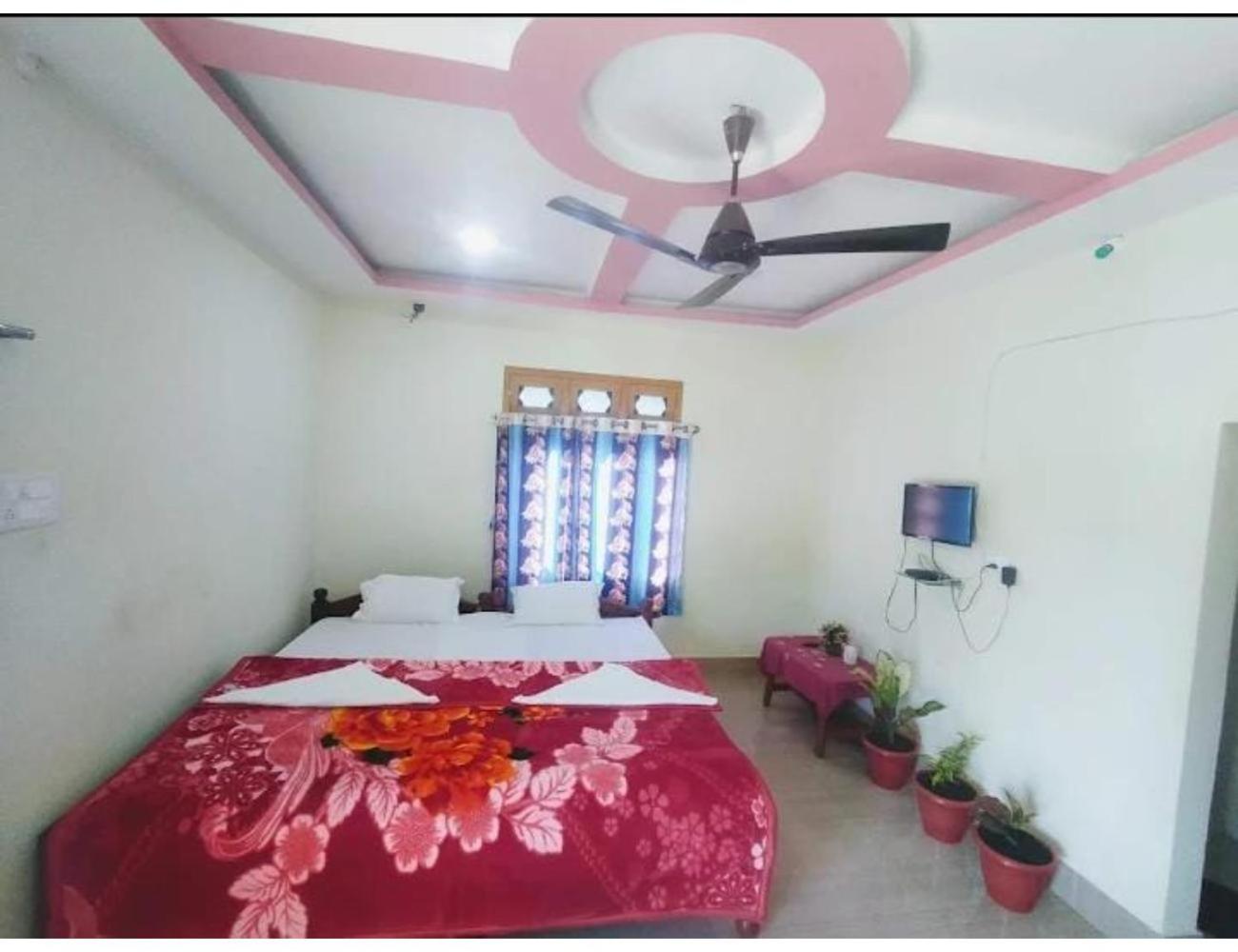 Adoroni Guest House, Assam