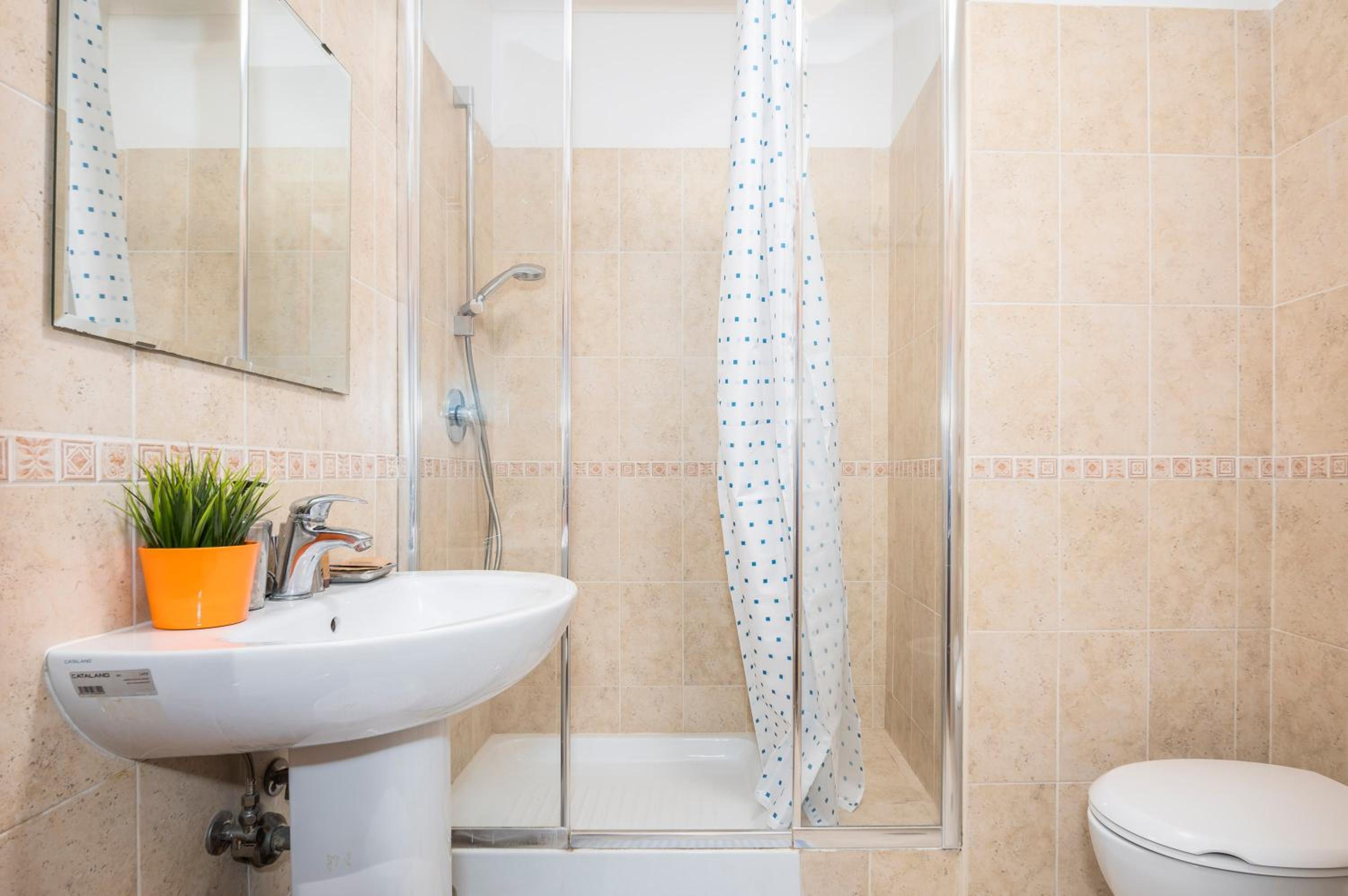 Rental in Rome 2012 Guest House - ZEN16