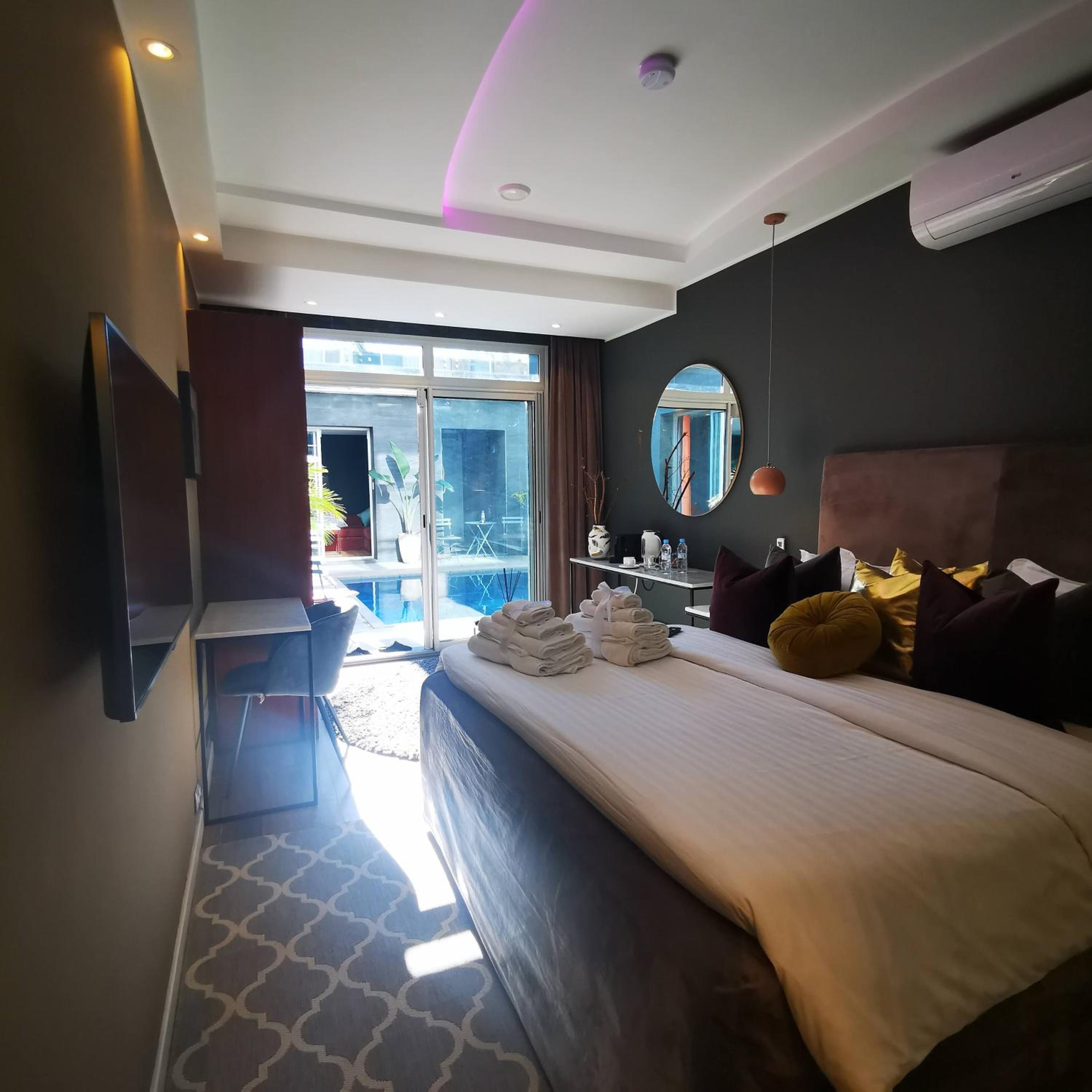 hotel room