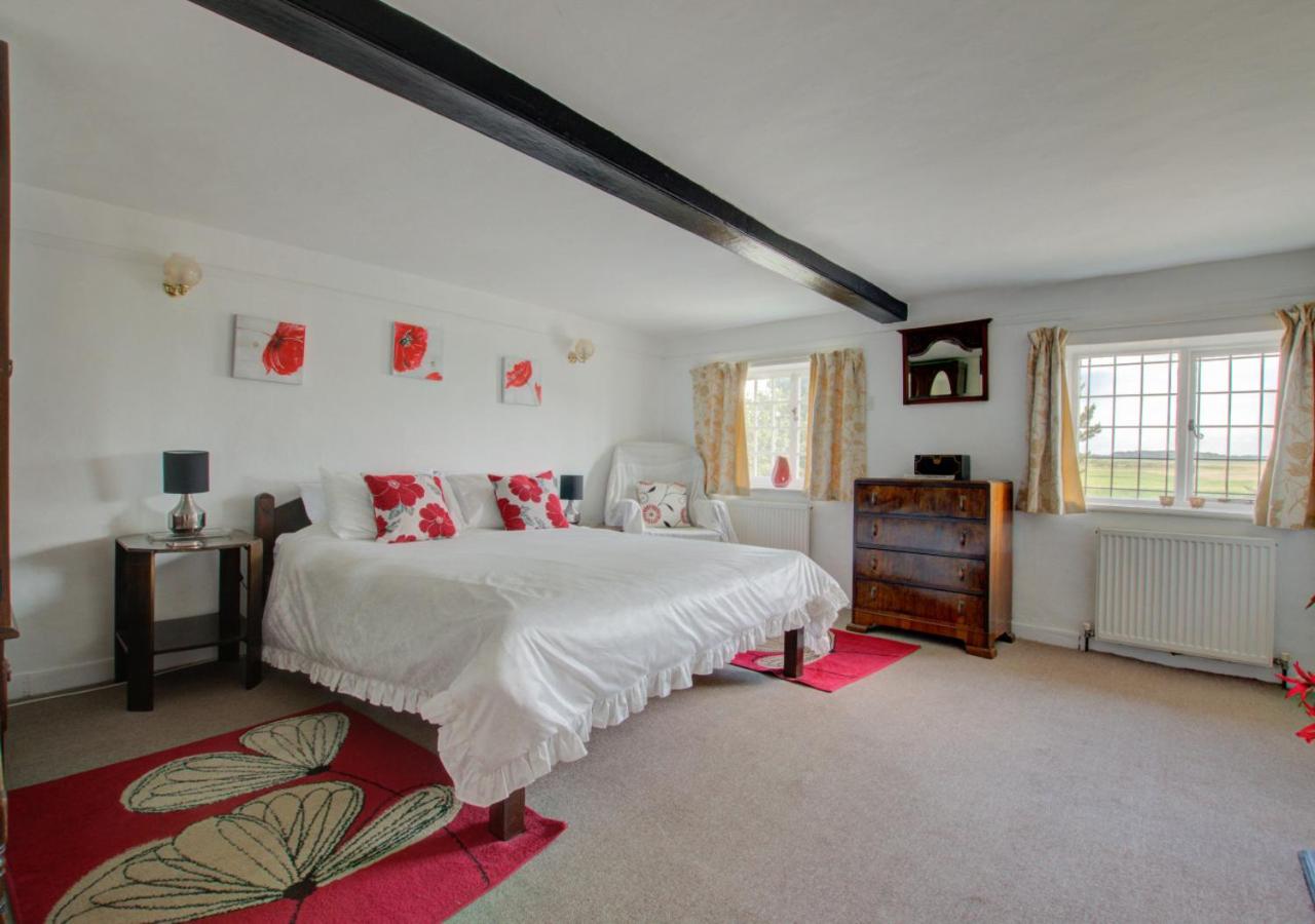 3 Bed in Saxmundham oc-tnk